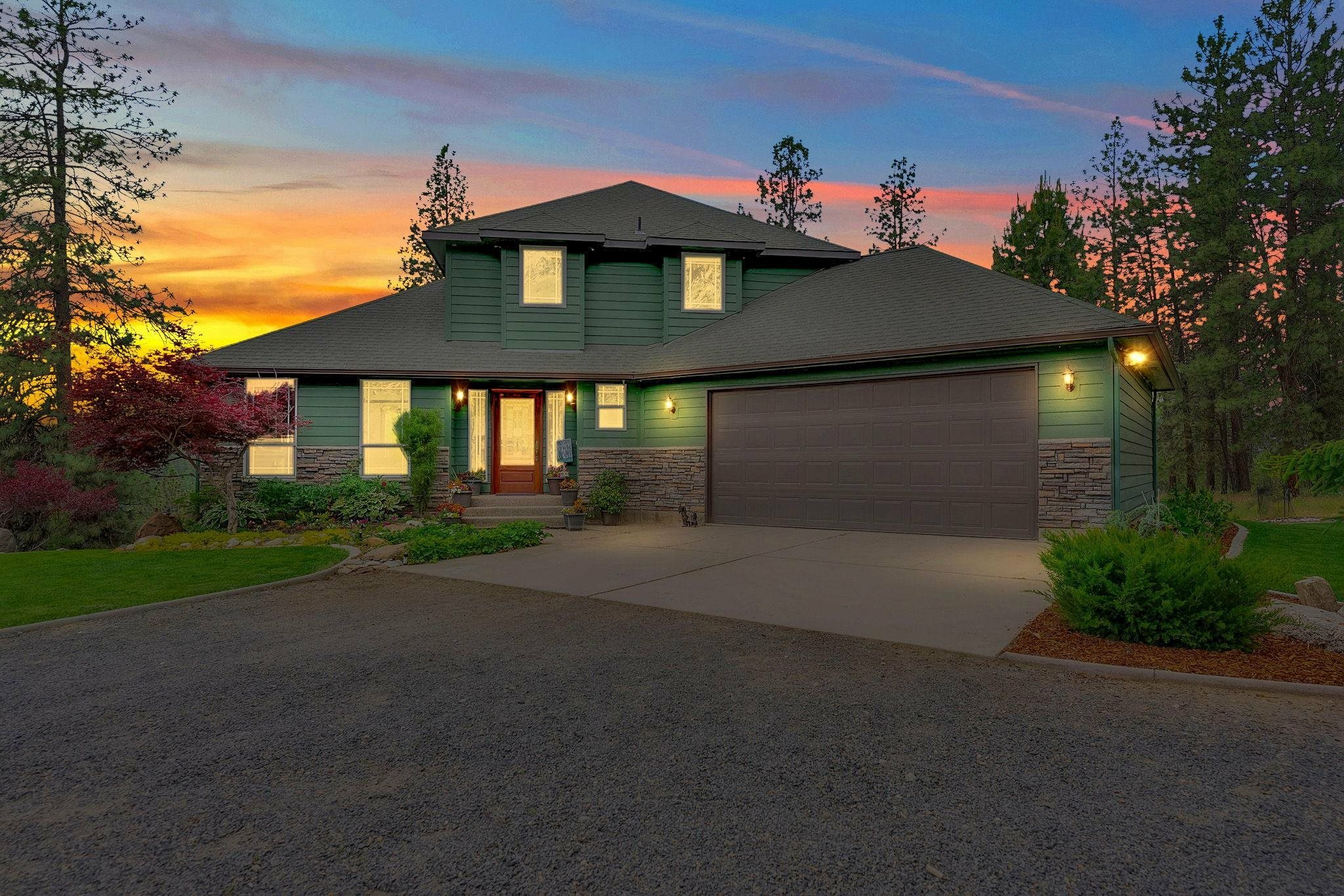 Property Photo: 6533 D Lois Way WA 99026