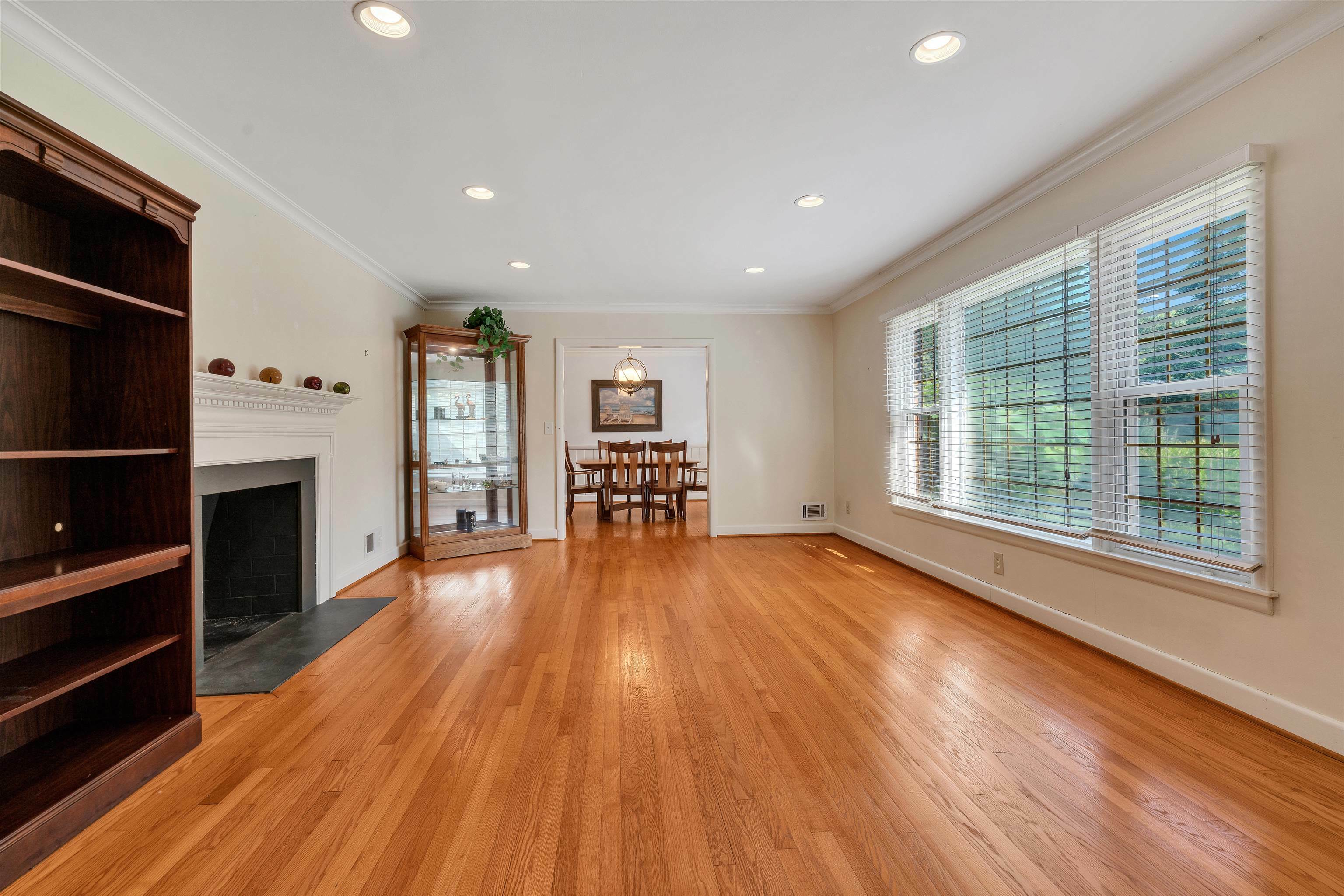 Property Photo: 212 Beechwood Drive SC 29307