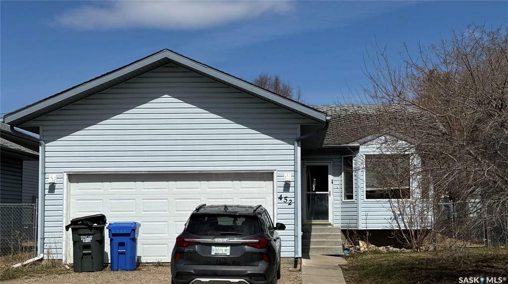 Photo de la propriété: 452 Adams Crescent SK S6V 7K6