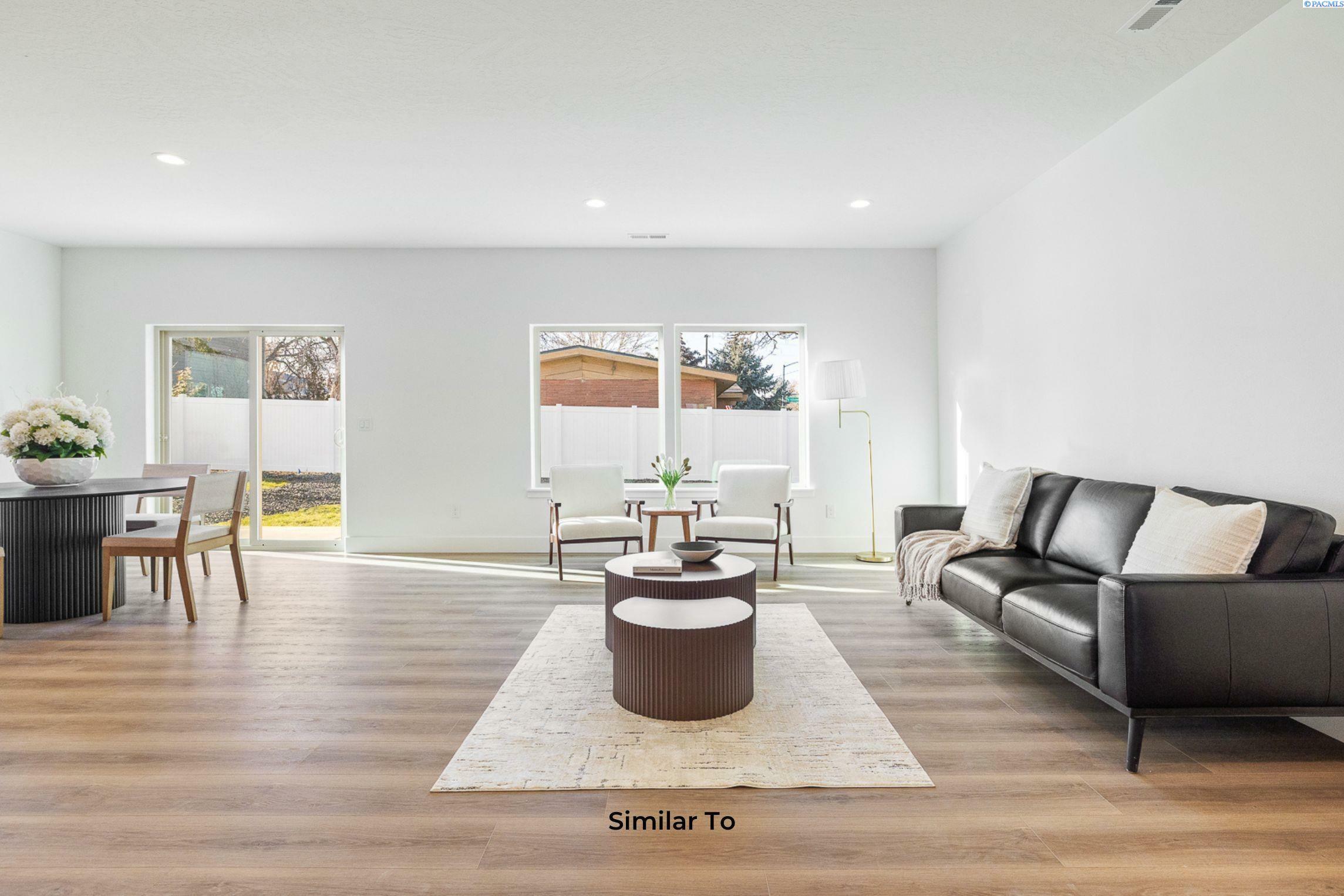 Property Photo: 7547 Grapevine Ct WA 99353