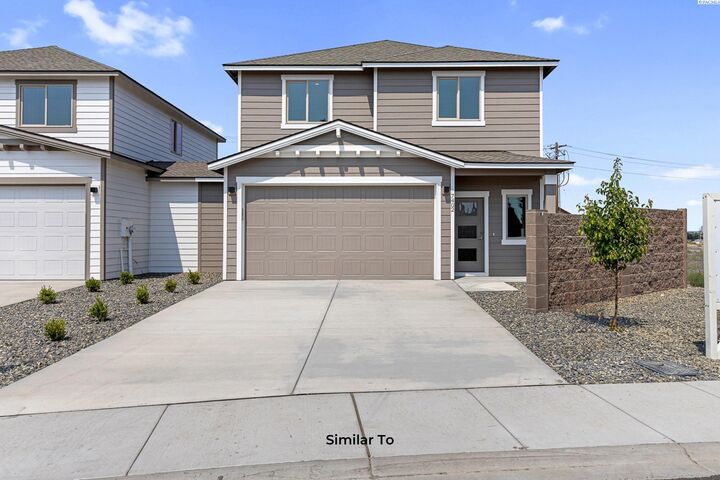 Property Photo:  7547 Grapevine Ct  WA 99353 
