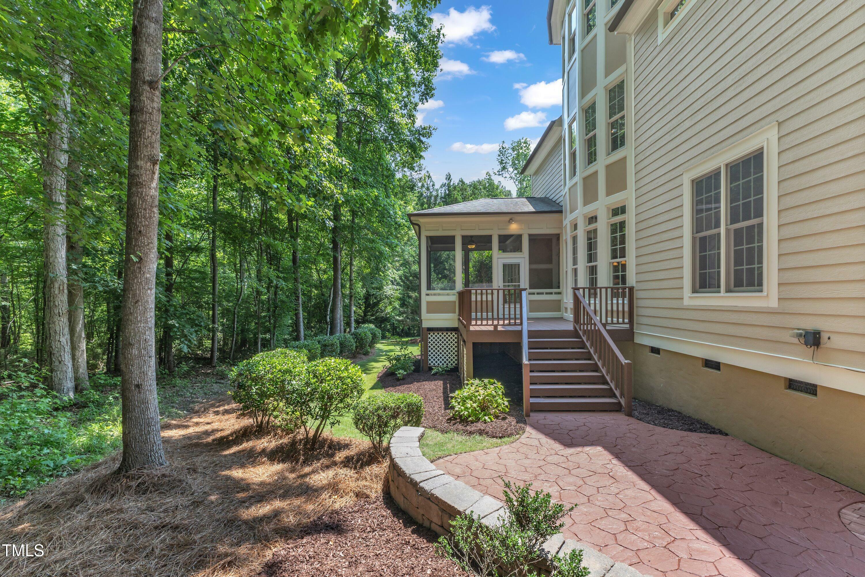 Property Photo: 104 Bellagio Drive NC 27539