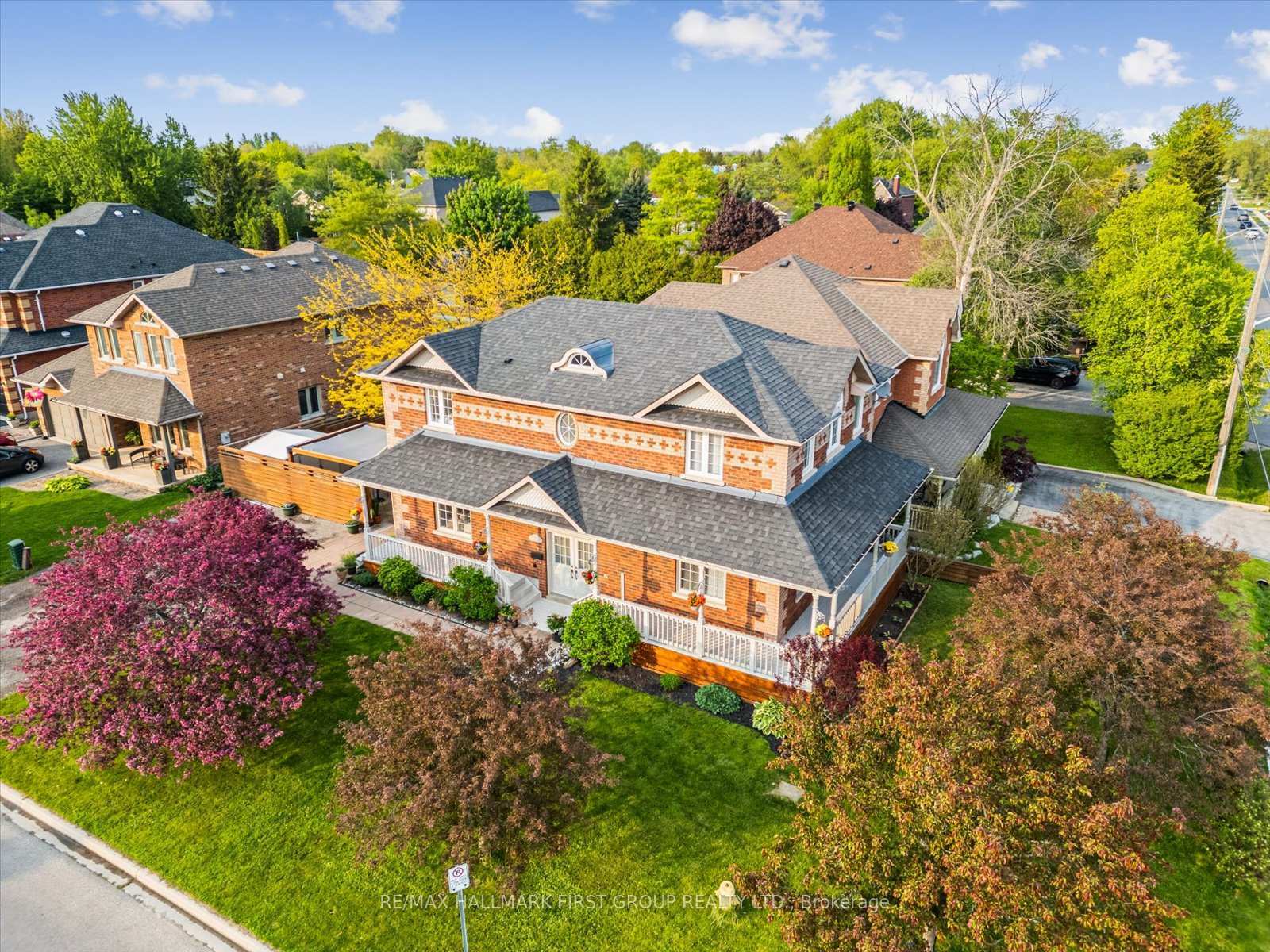 Property Photo: 937 Pickering Beach Road ON L1S 1G3
