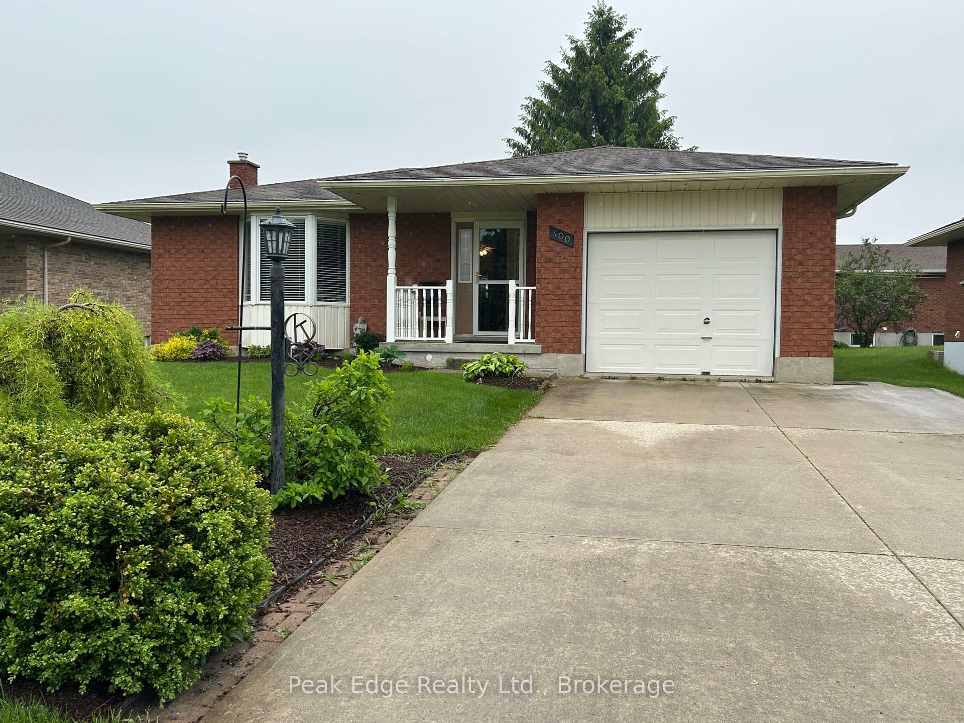 Property Photo: 400 Durham Street E ON N0G 2L2