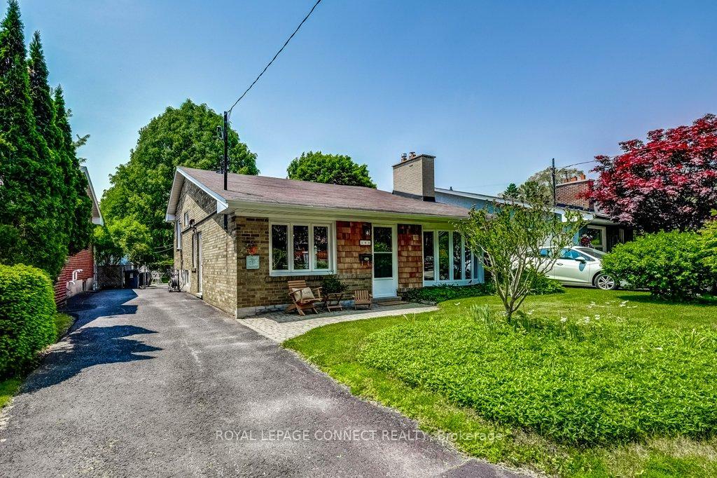 Property Photo: 104 Benleigh Drive ON M1H 1J8