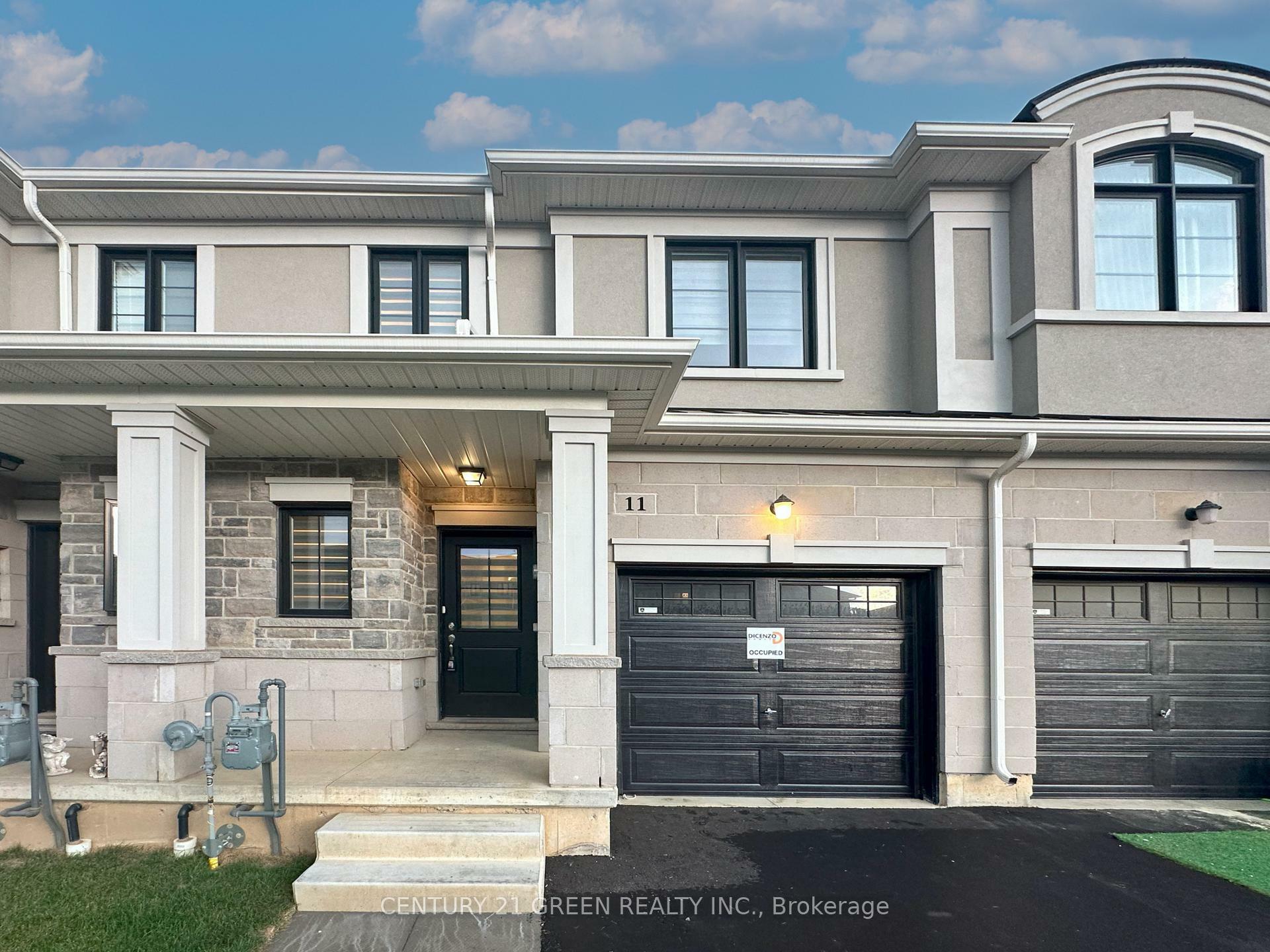 Photo de la propriété:  11 Mia Drive  ON L9B 1K2 