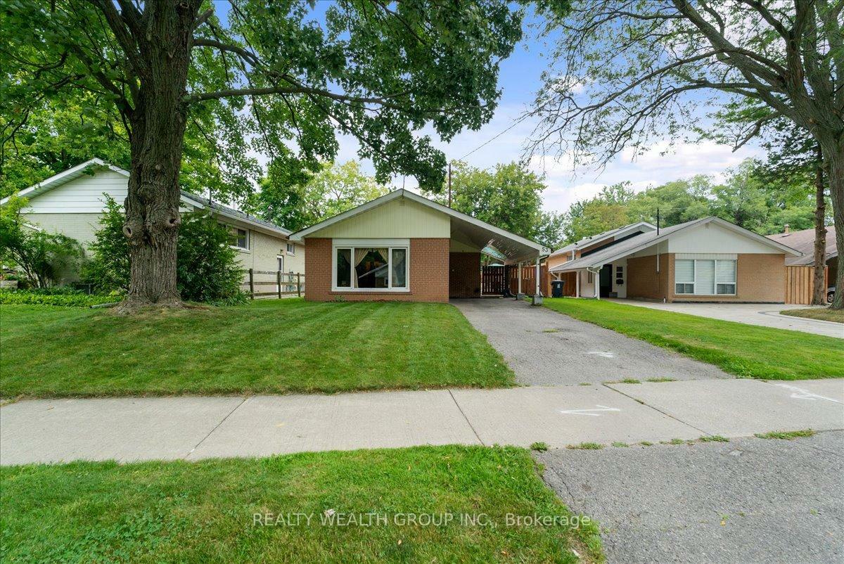 Property Photo: 53 Northfield Road ON M1G 2H5