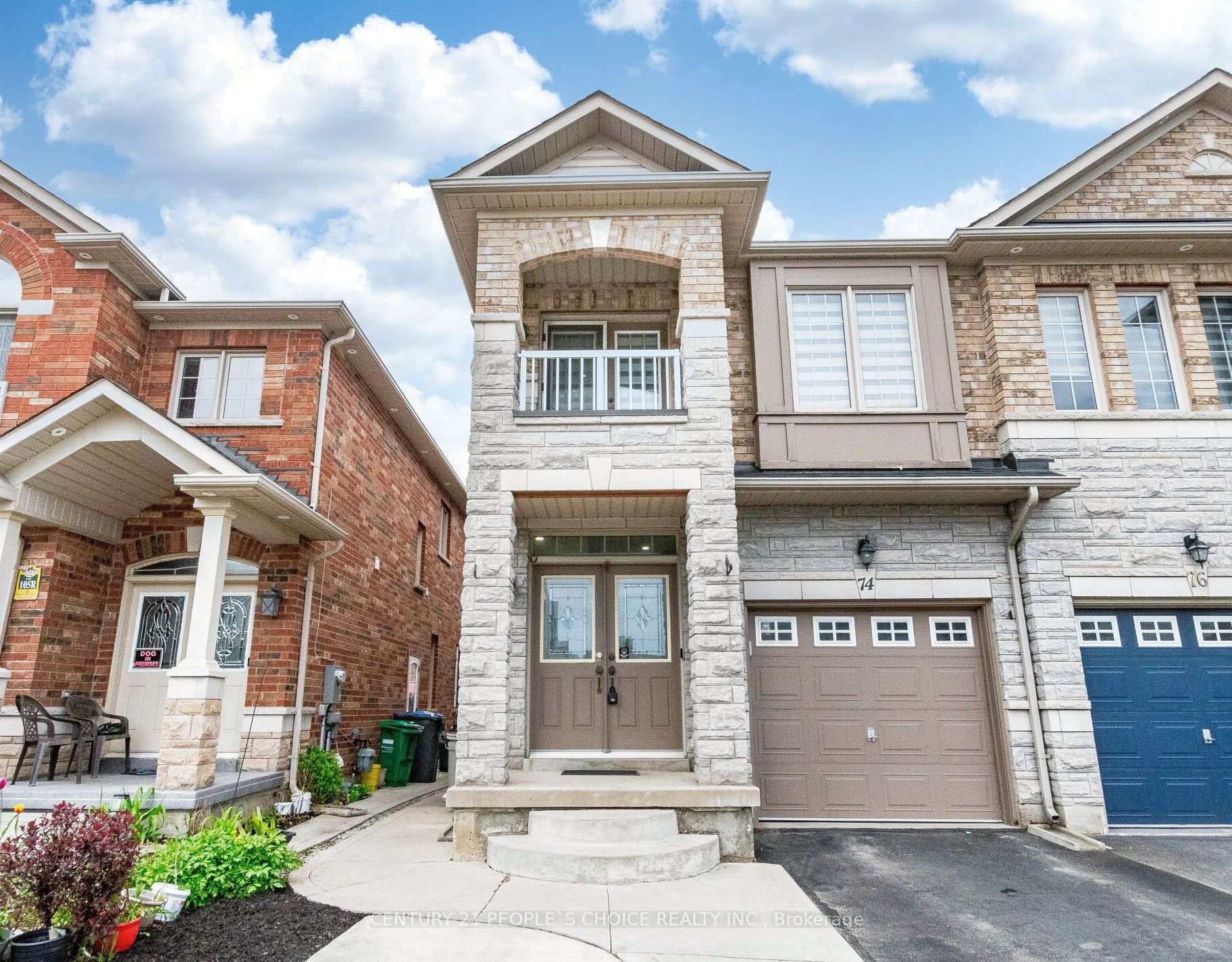 74 Crystalview Crescent  Brampton ON L6P 2S3 photo