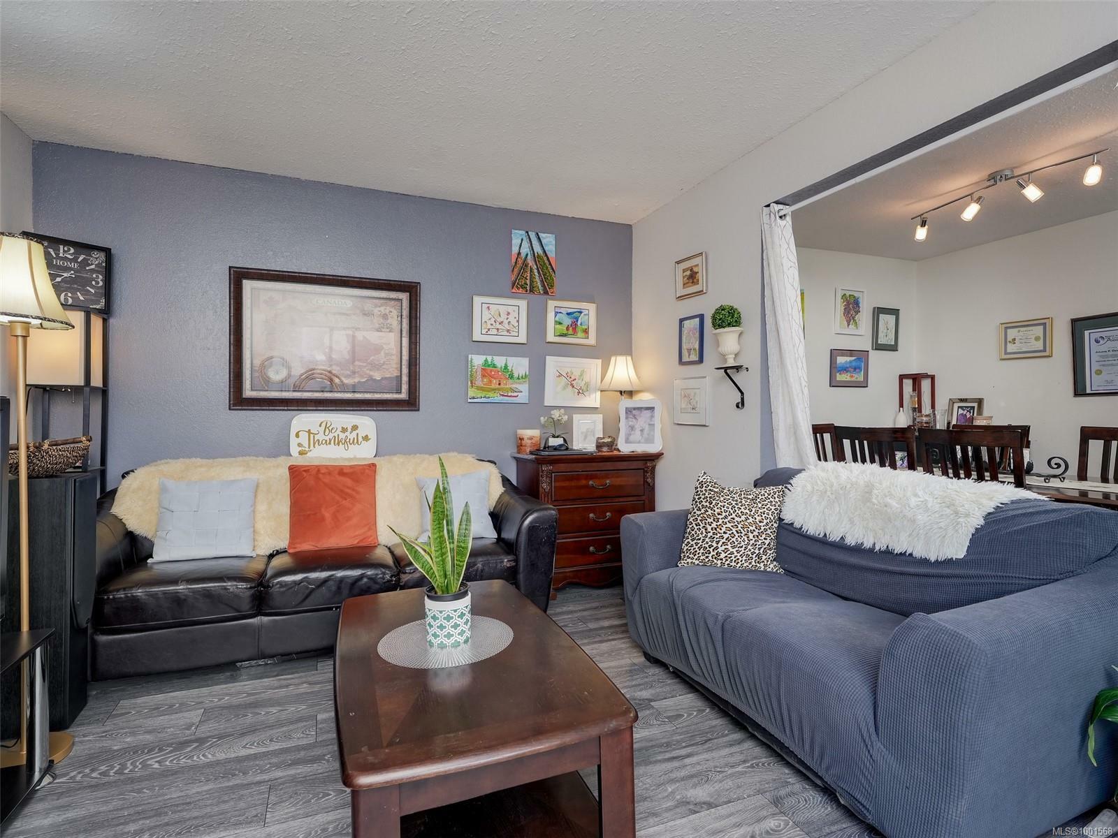 Property Photo: 1506 Admirals Rd 3 BC V9A 7B1