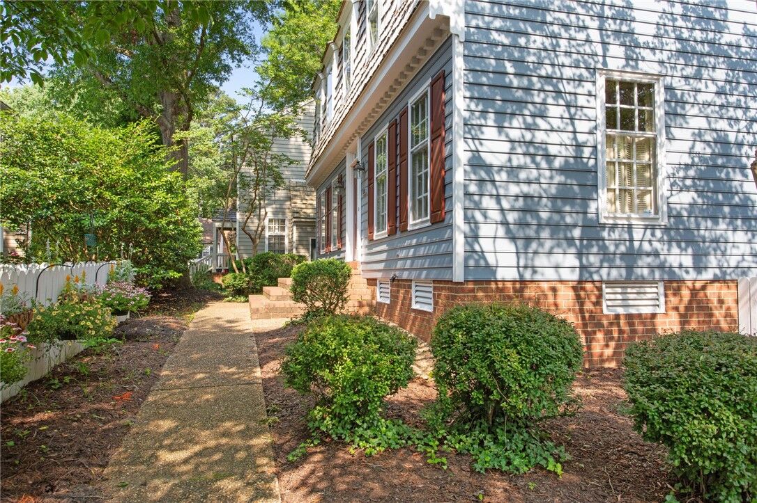 Property Photo:  626 Counselors Way  VA 23185 