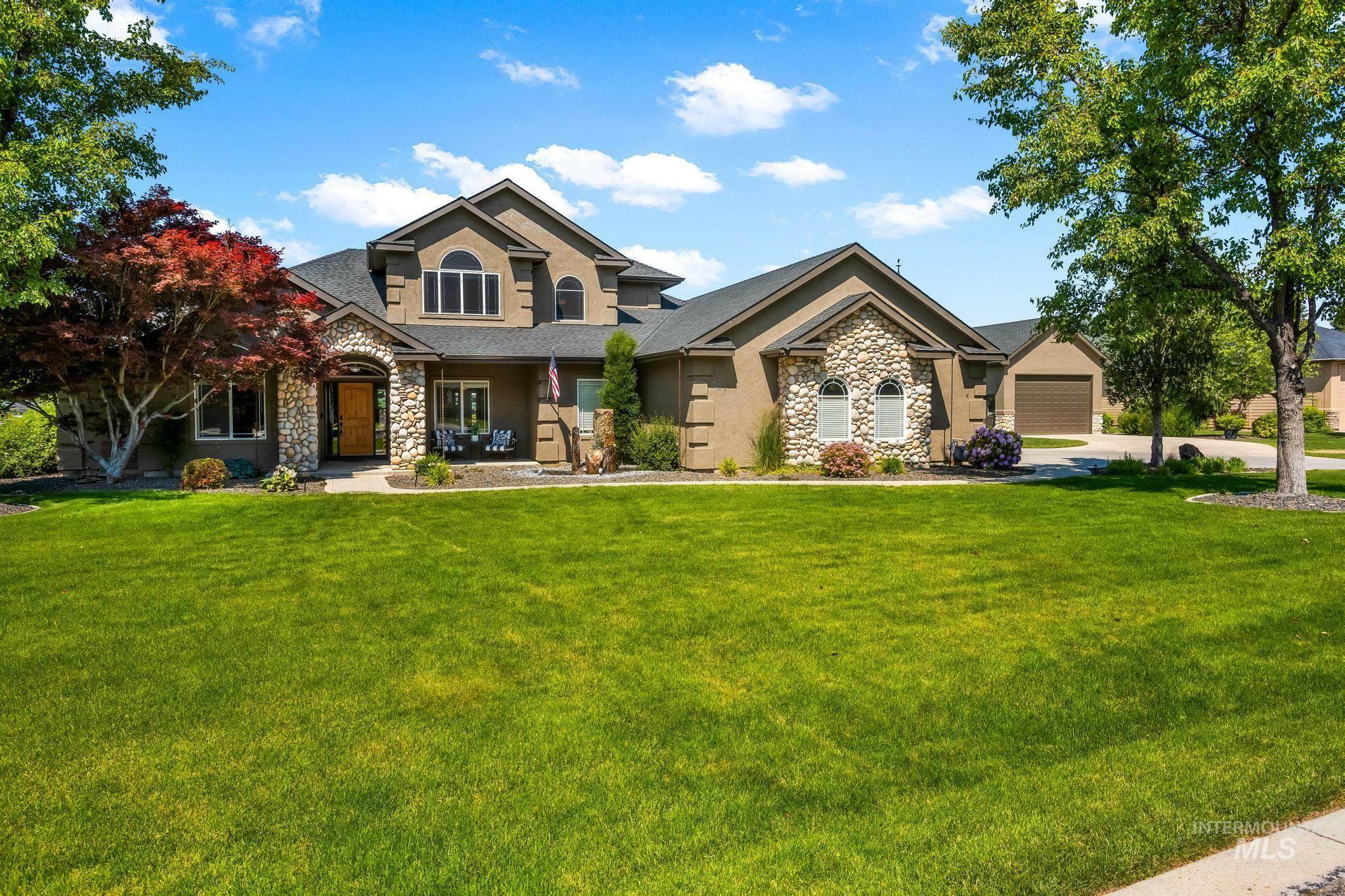 Property Photo: 731 N Cove Colony Way ID 83616