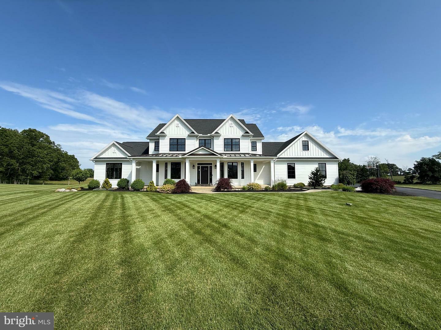 23 Blue Marlin Way  Mechanicsburg PA 17050 photo