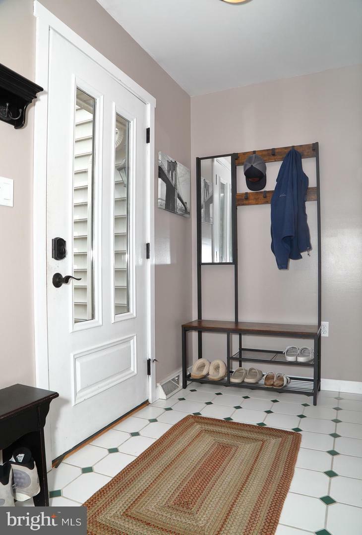 Property Photo: 870 Terrace Avenue PA 17552