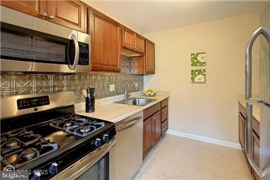 Property Photo: 3515 Washington Boulevard 310 VA 22201