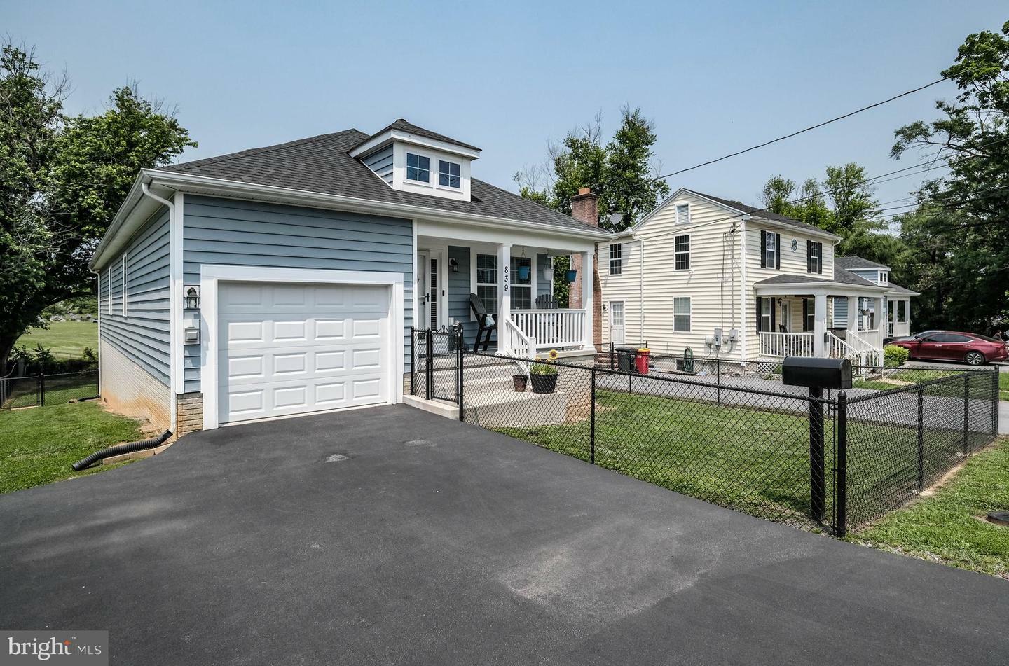 Property Photo: 839 Jefferson Avenue WV 25414