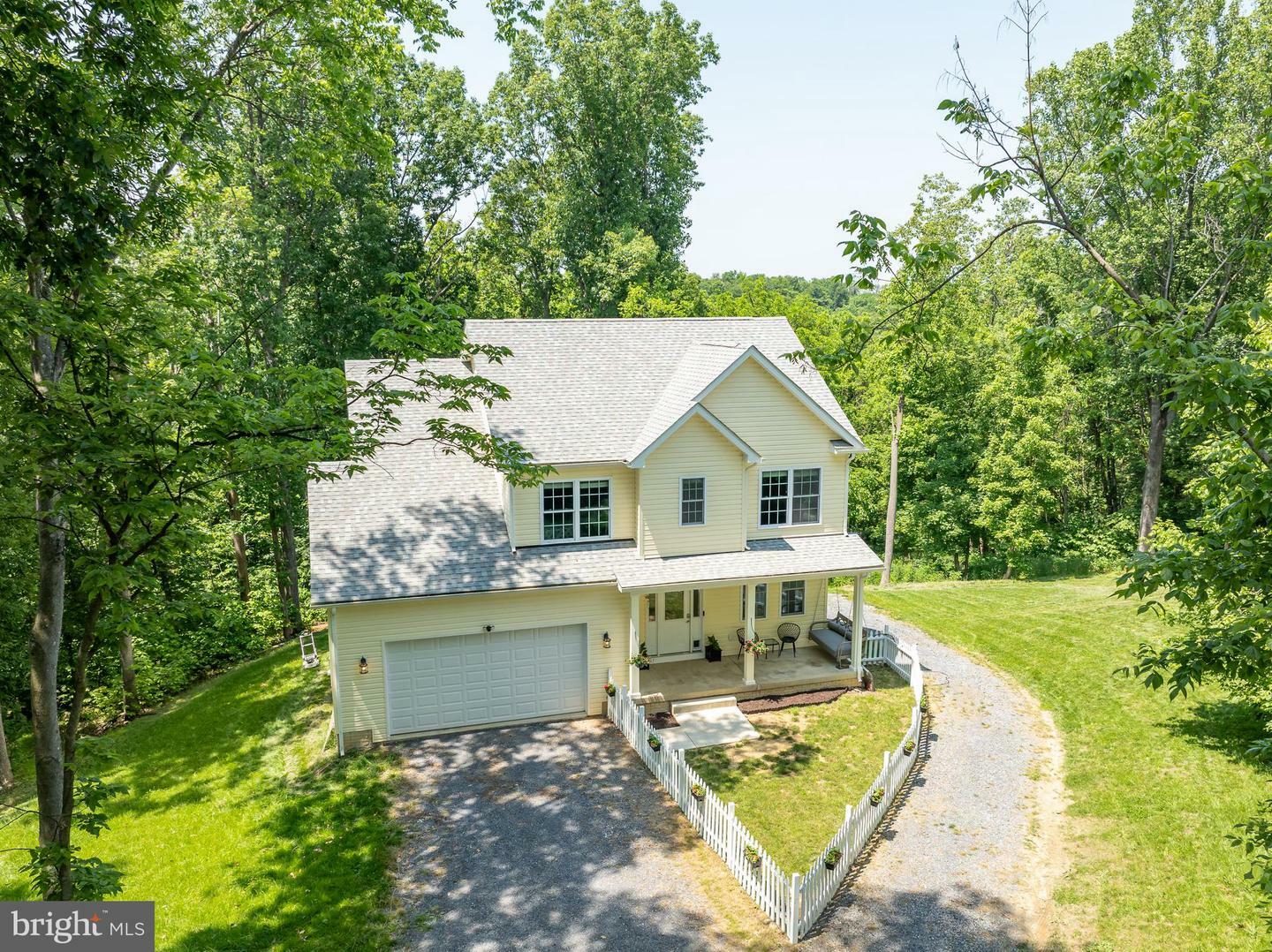 Property Photo: 167 Hyde Park Lane WV 25414