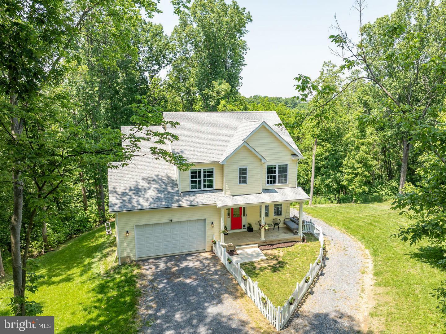 Property Photo: 167 Hyde Park Lane WV 25414