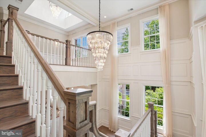 Property Photo: 6804 Benjamin Street VA 22101