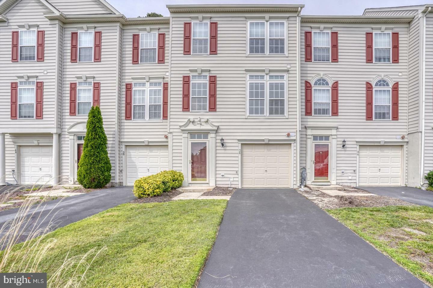 Property Photo: 36 John Hall Drive DE 19970