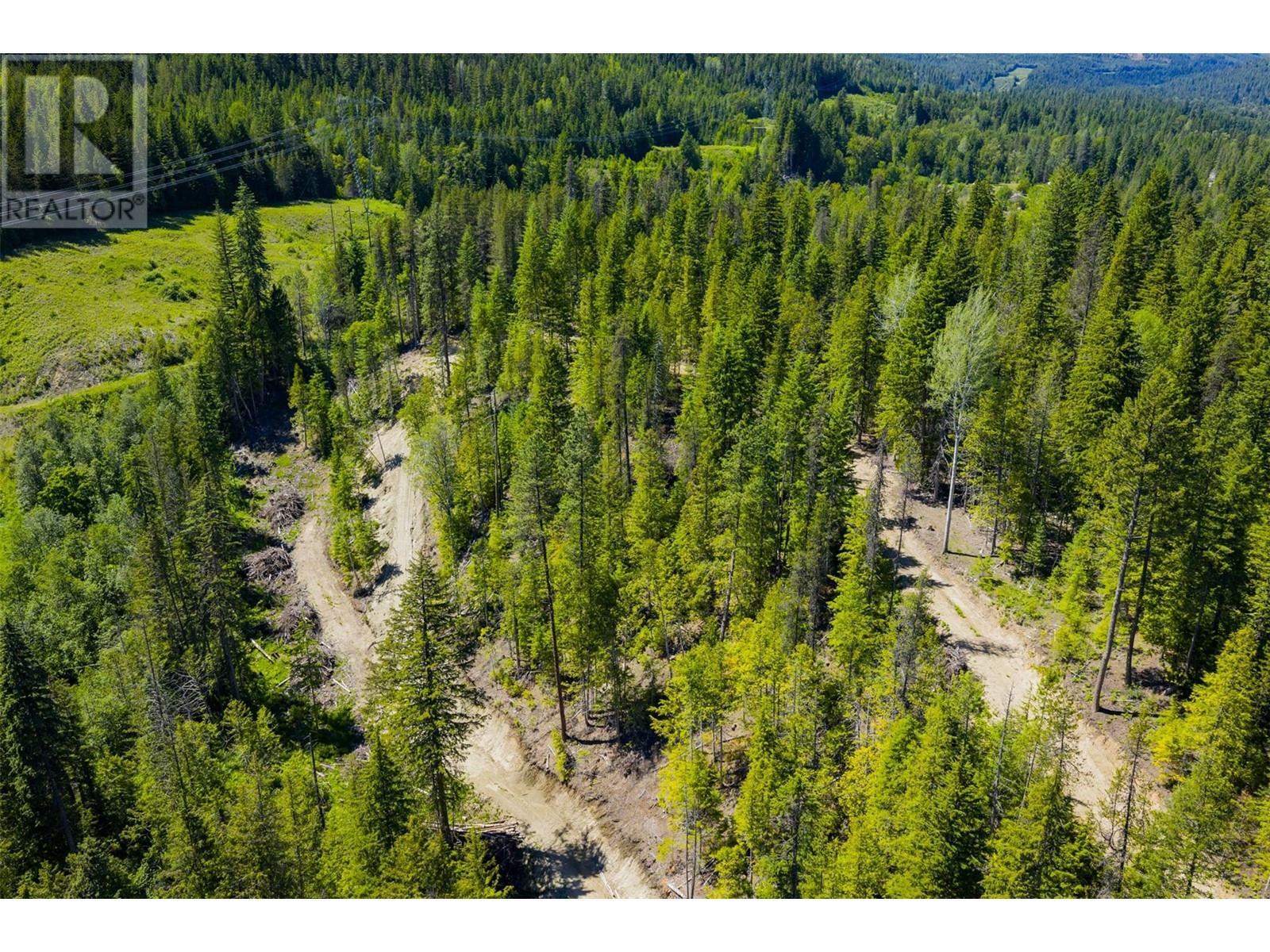 Property Photo: 3945 Saunders Road BC V0G 2J0