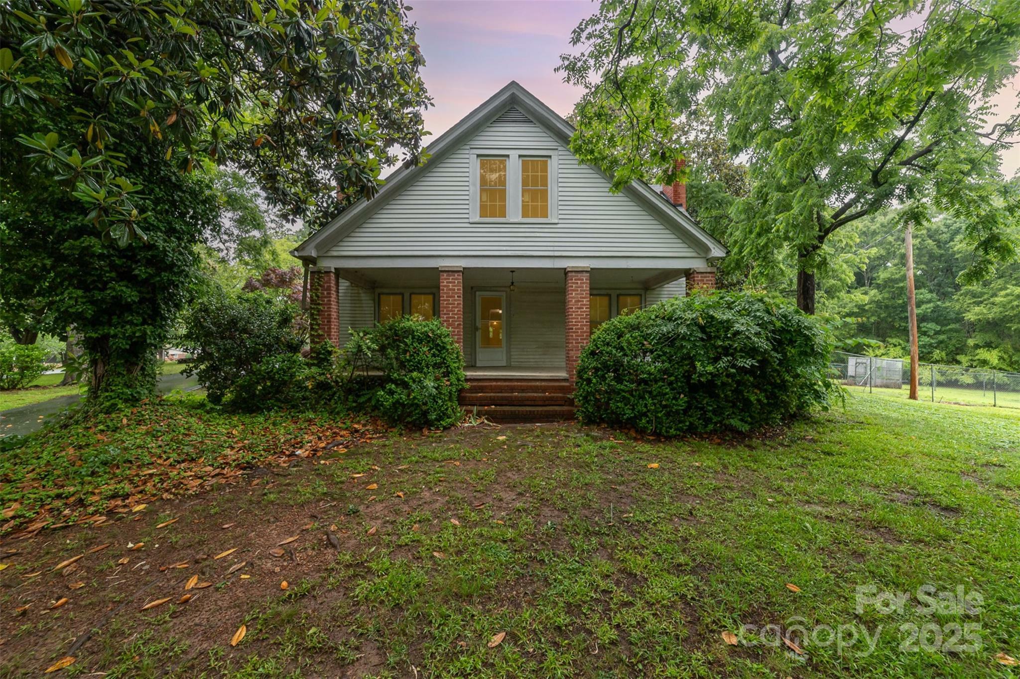 Property Photo: 520 Eastwood Park Circle NC 28001