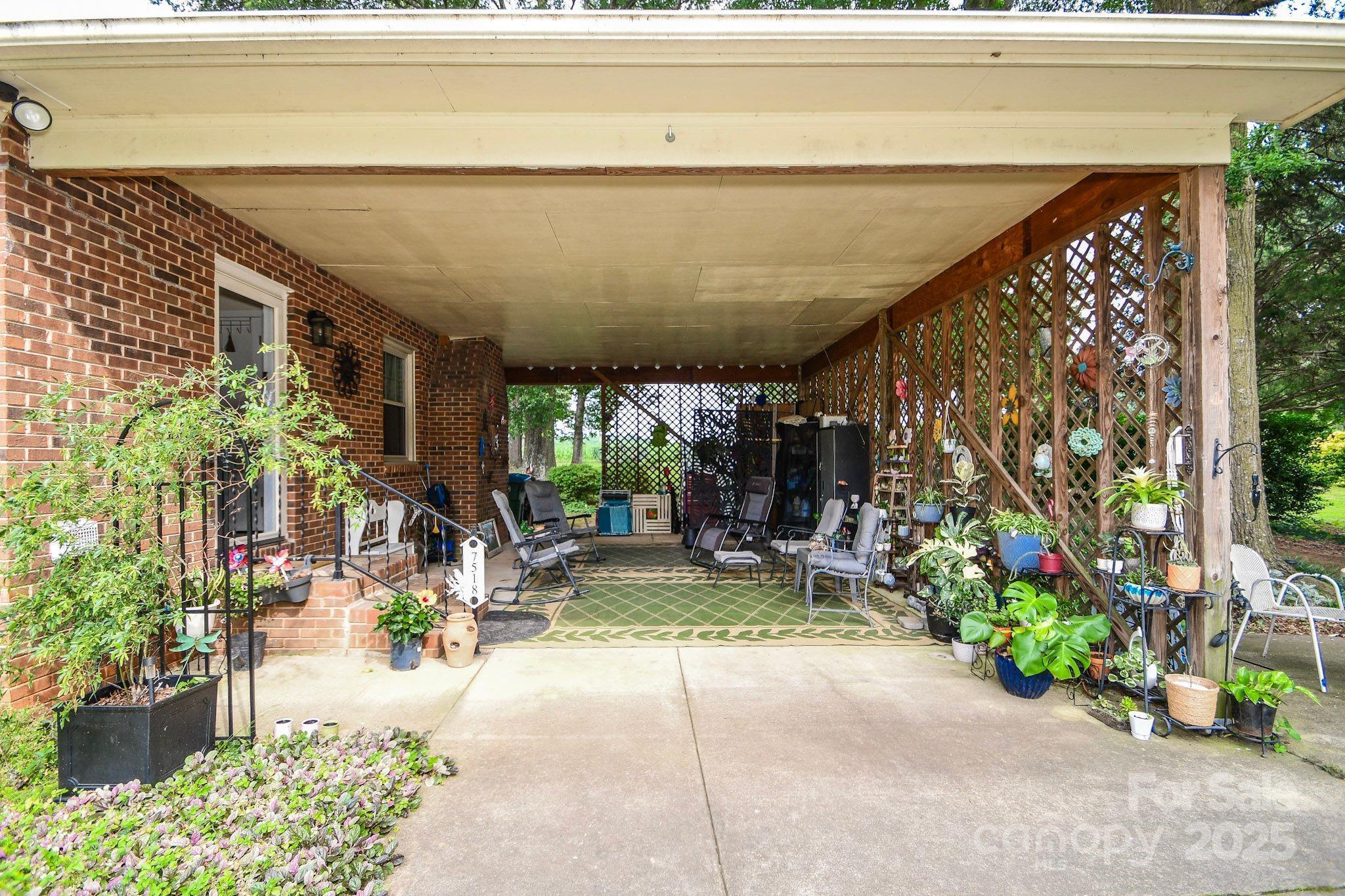Property Photo: 7518 Surry Lane NC 28079
