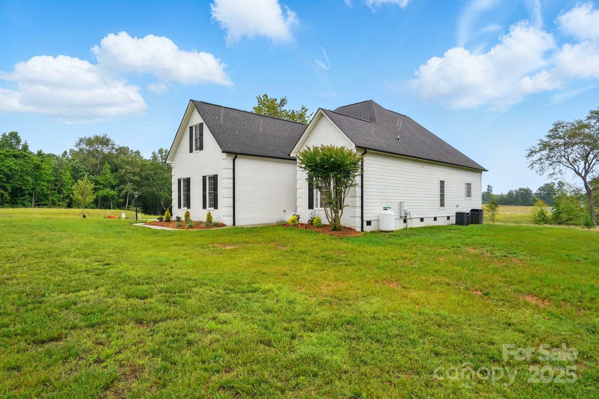 Property Photo: 116 Eve Ash Lane NC 28115