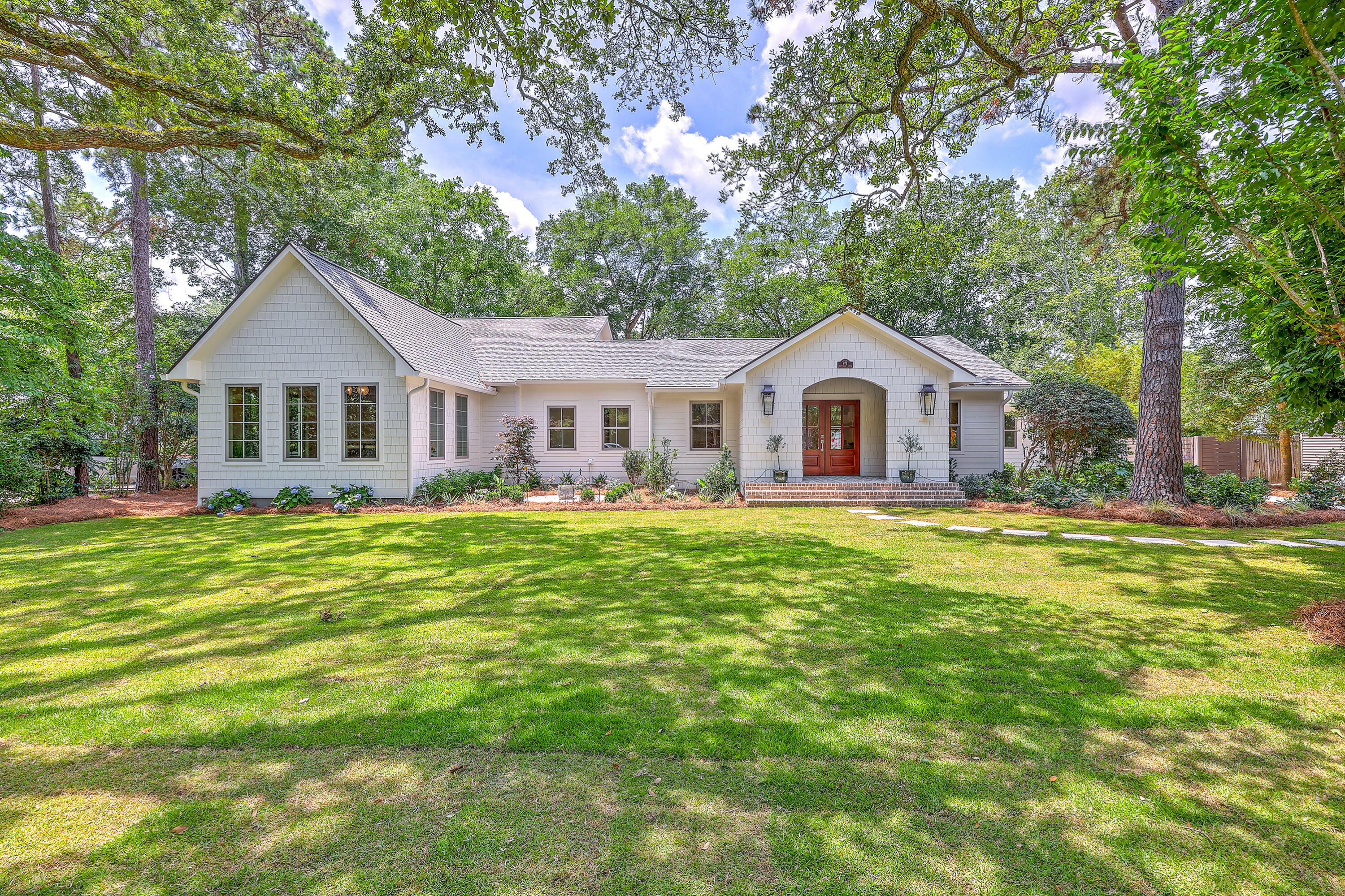 974 Cliffwood Drive  Mount Pleasant SC 29464 photo