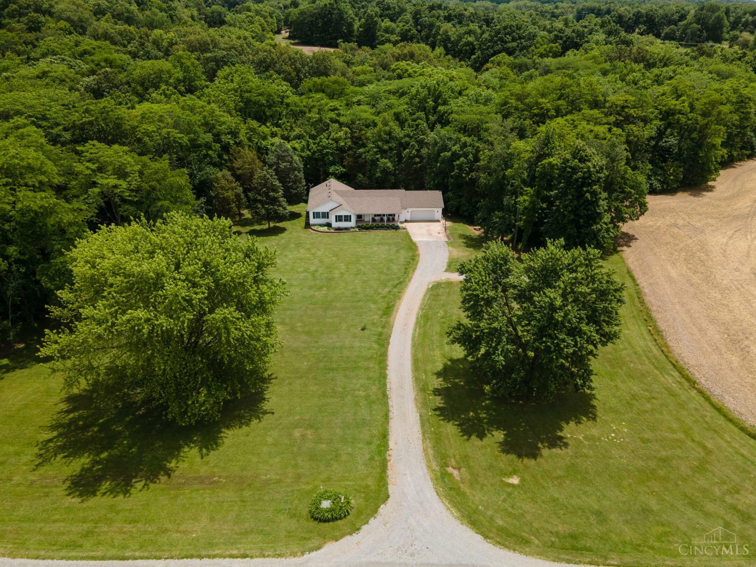 Property Photo: 5182 Middleboro Road OH 45152
