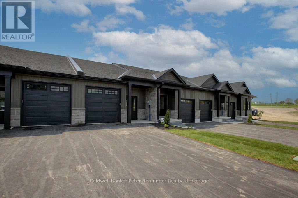 Property Photo: 305 Arnaud Street 2 ON N0G 2N0