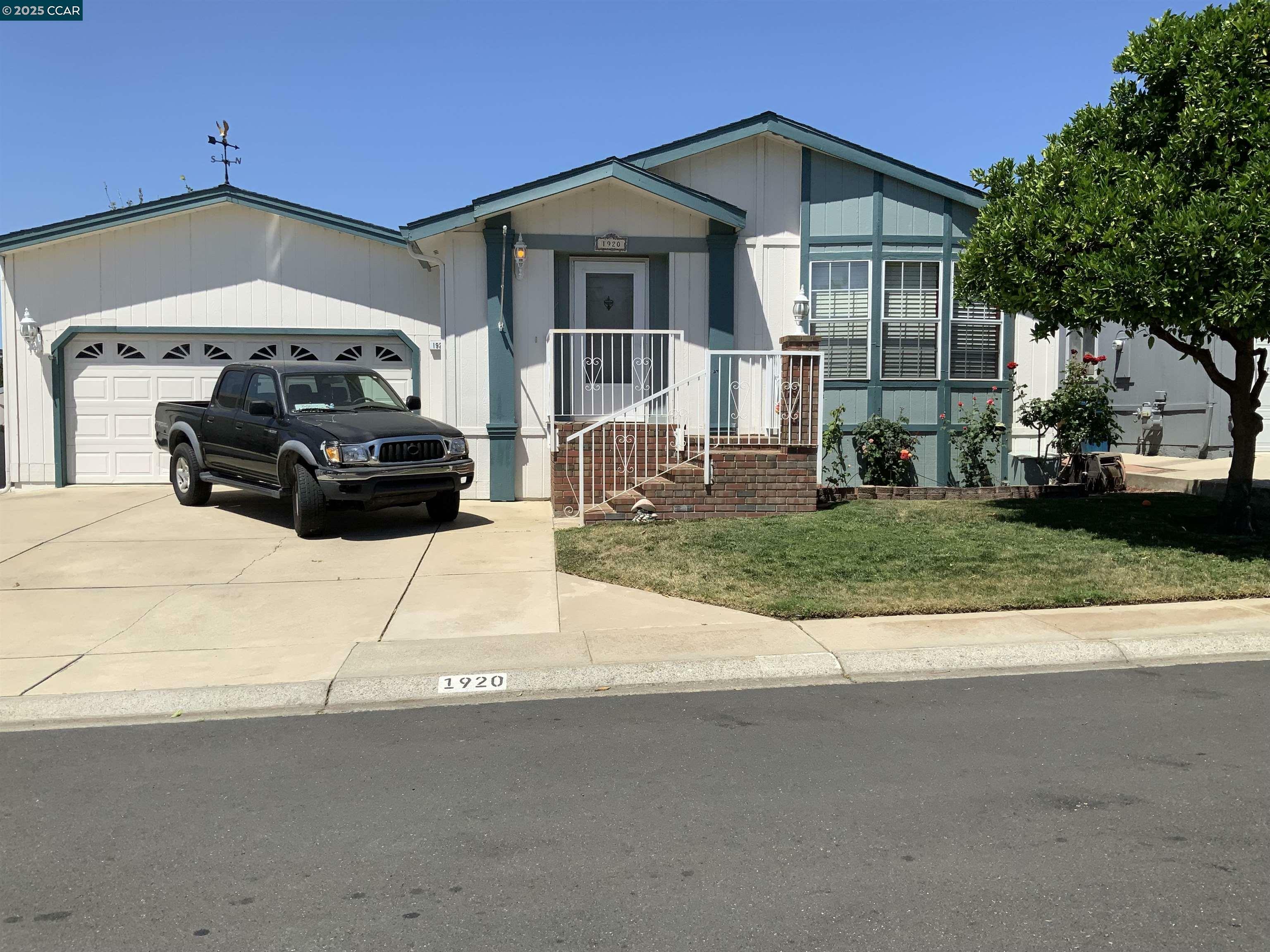 1920 Geneva Ln  Antioch CA 94509 photo