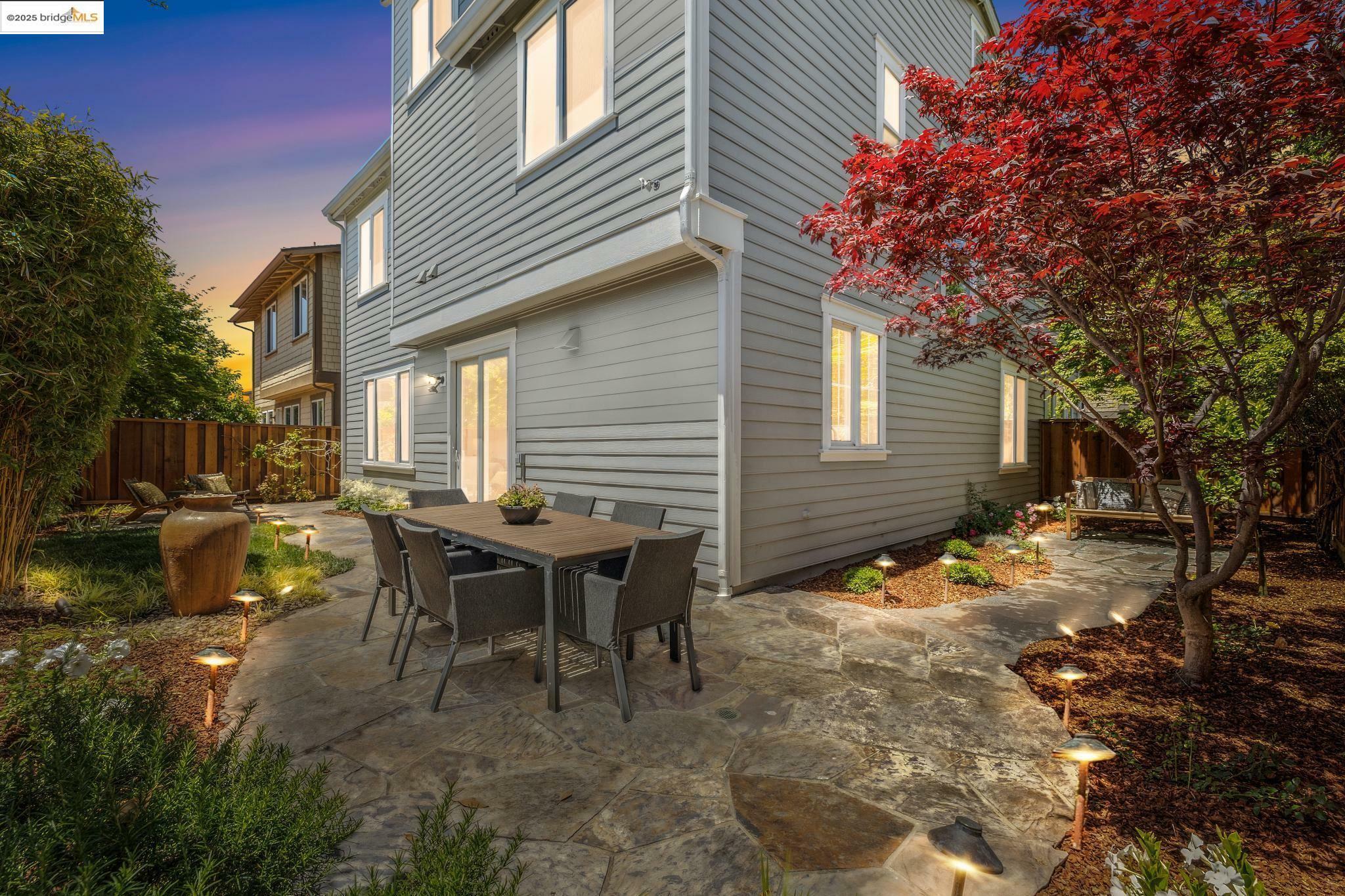 Property Photo:  230 Drakes Bay Ct  CA 94801 