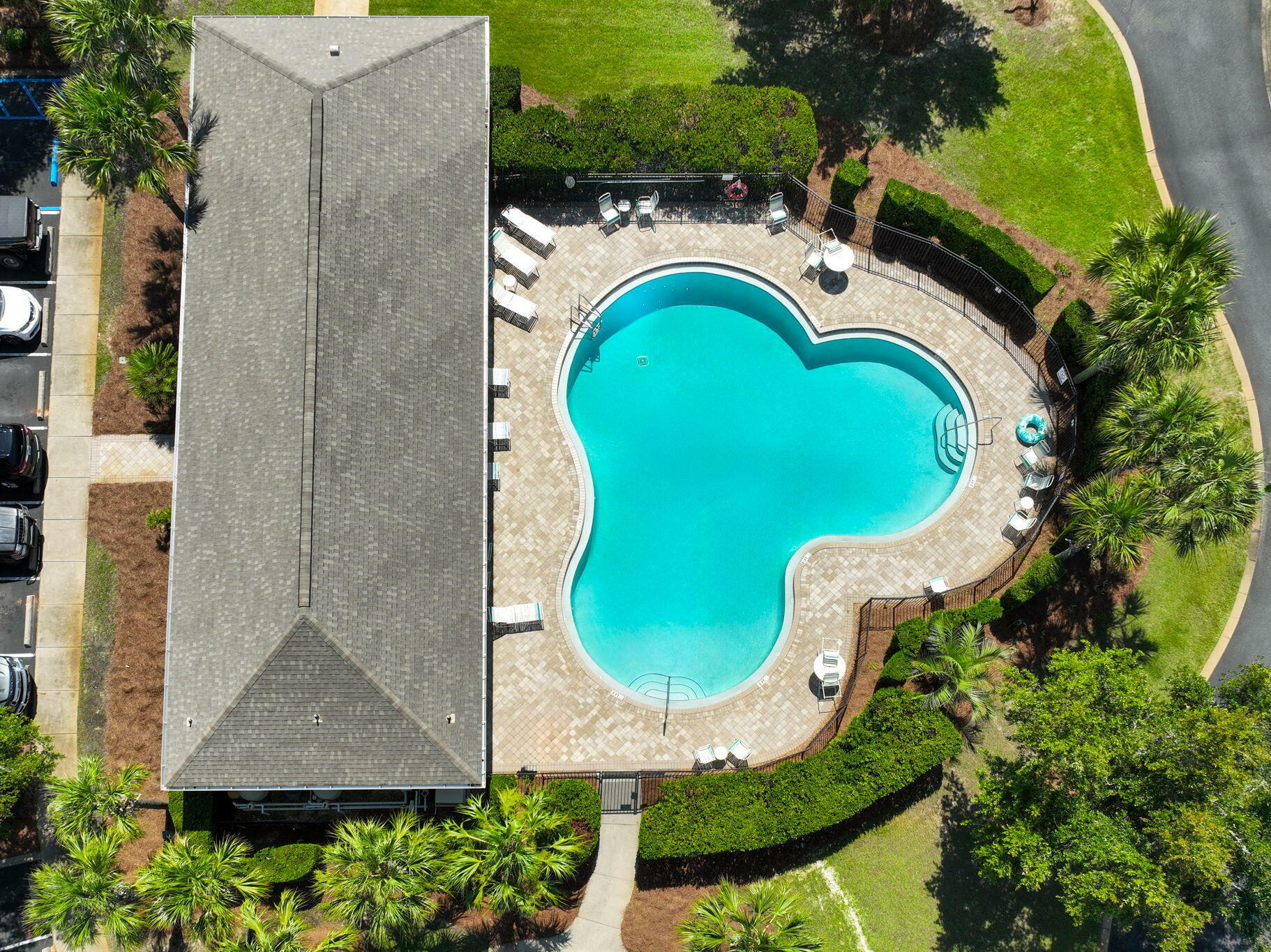 Property Photo: 8856 Brown Pelican Circle FL 32566