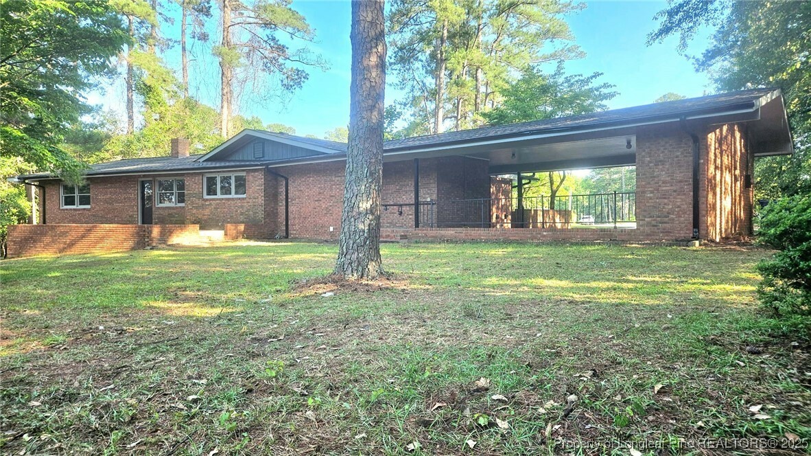 Property Photo: 1316 Everglade Drive NC 28303