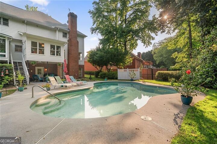 Property Photo:  314 Savannah Place  GA 30052 