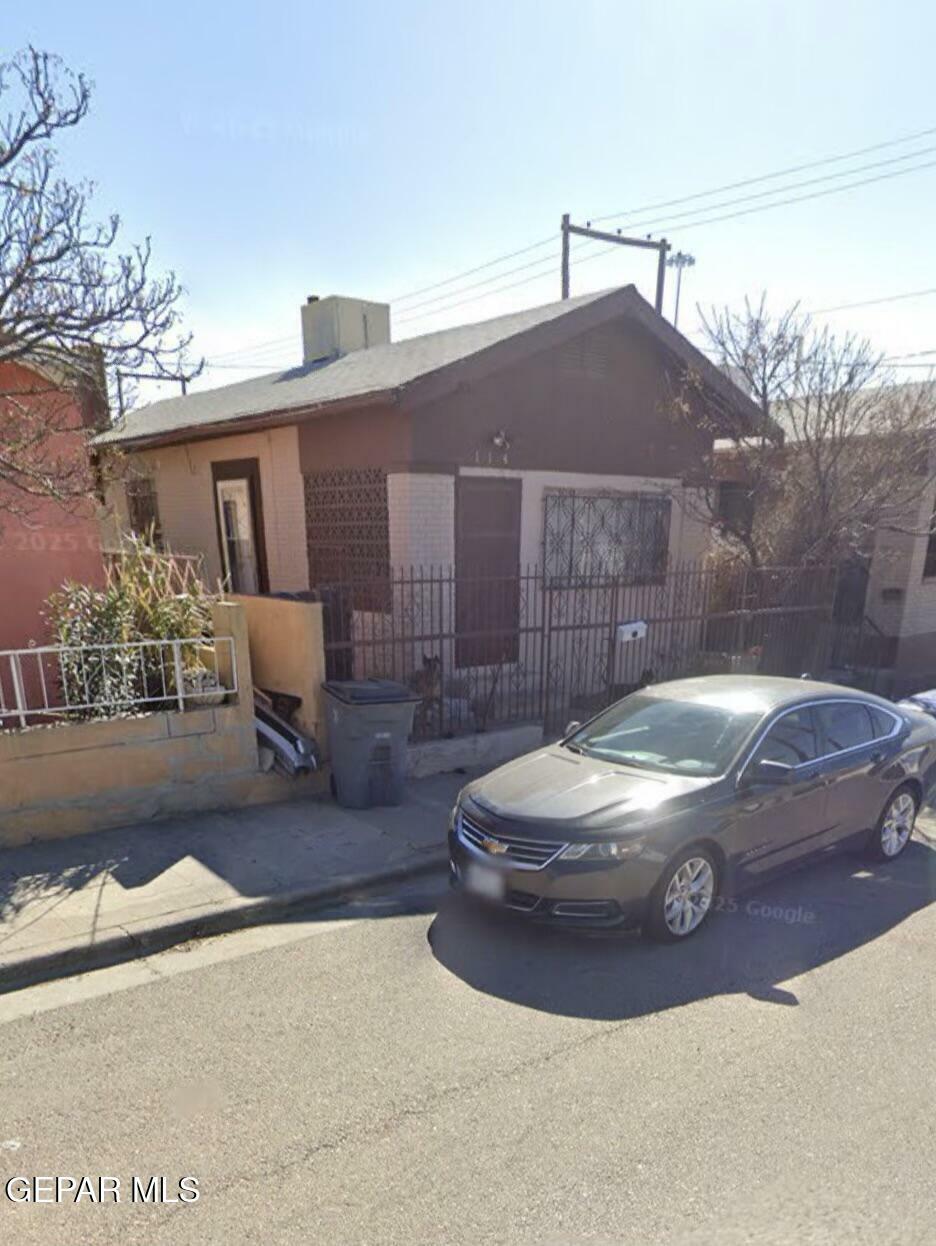 114 Fern Way  El Paso TX 79902 photo