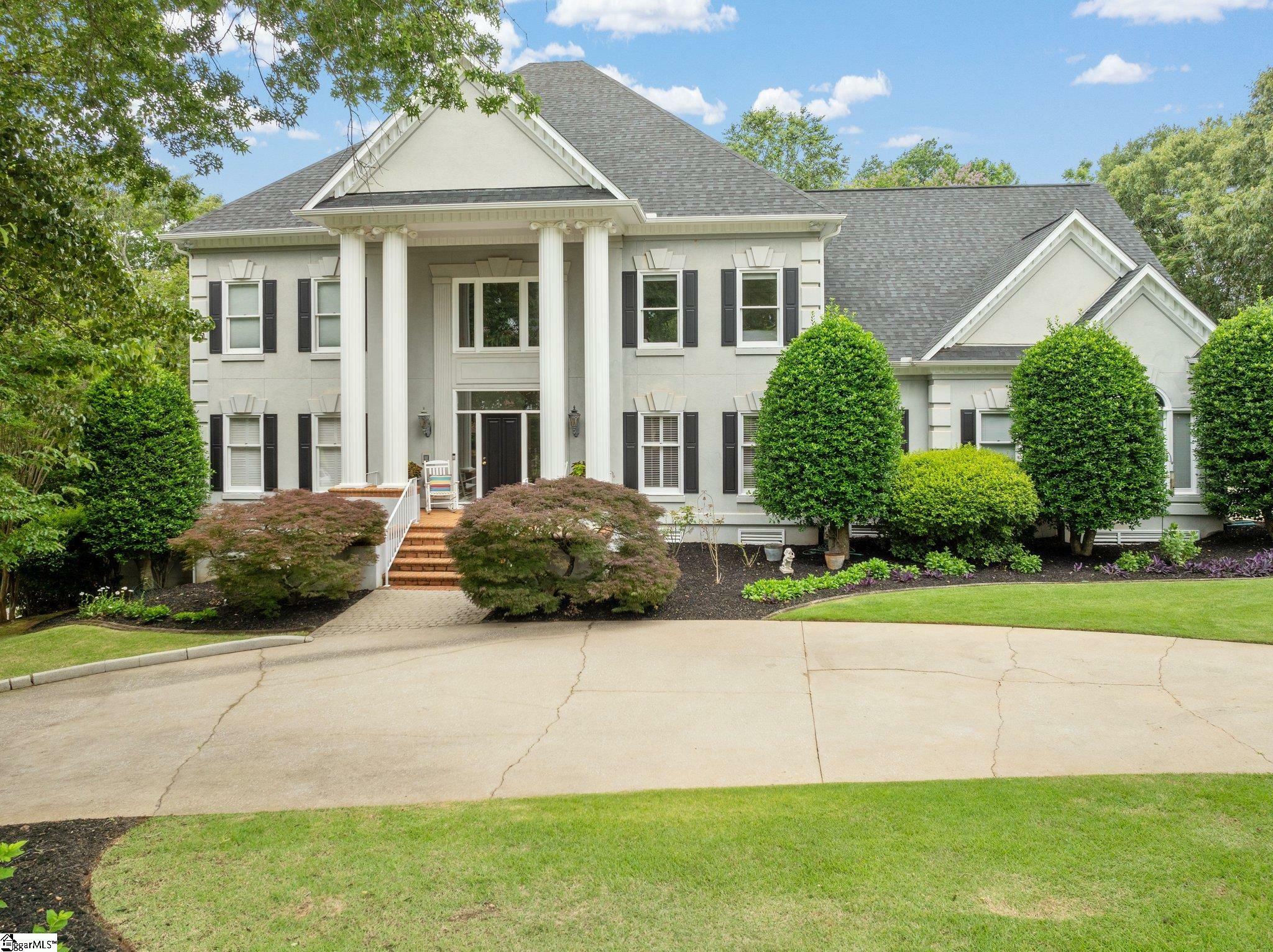 Property Photo: 120 Thornblade Boulevard SC 29650