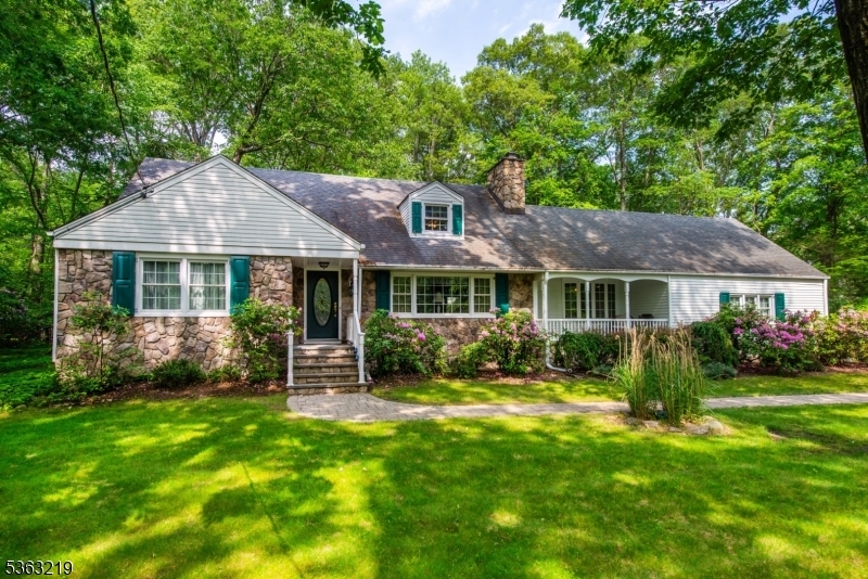 Property Photo: 504 Pepperidge Tree Ln NJ 07405