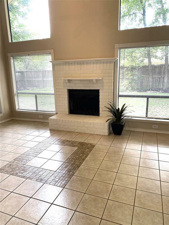 Property Photo: 2003 Creston Drive TX 77386