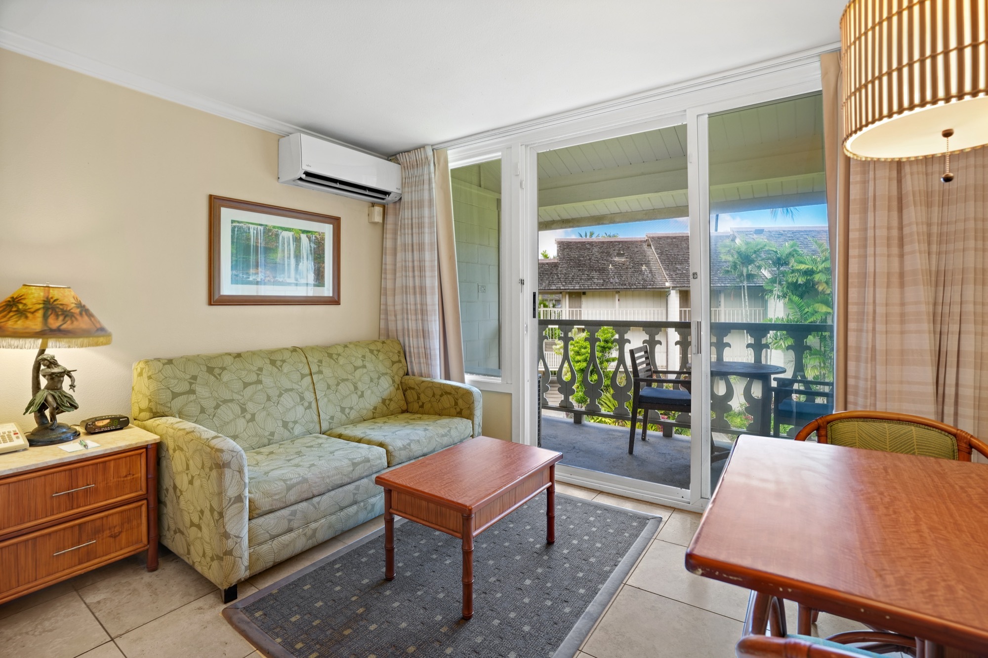 Property Photo: 440 Aleka Pl 366 HI 96746