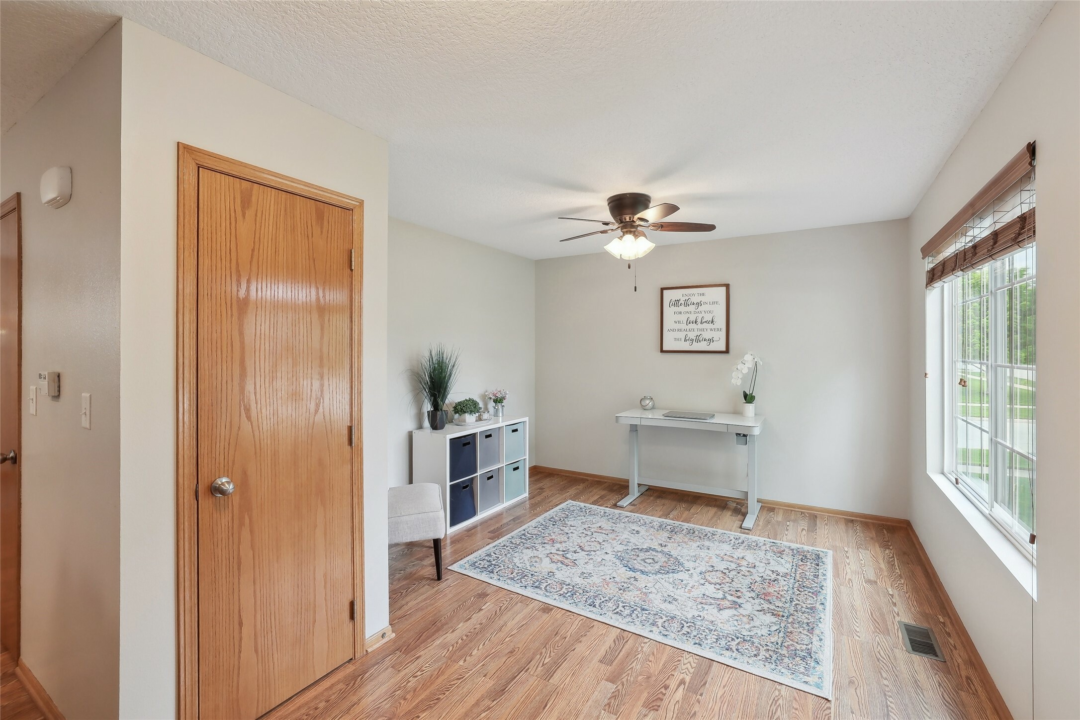 Property Photo:  490 SE Carefree Lane  IA 50263 