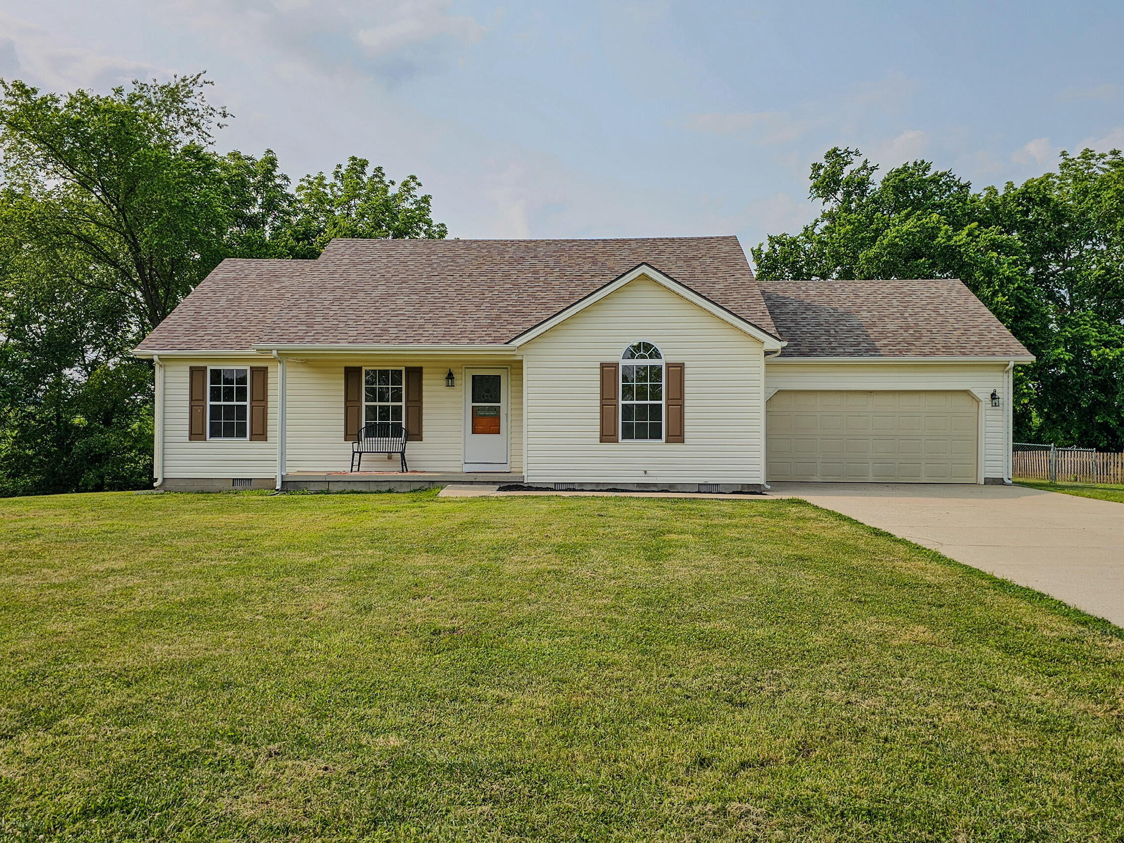 Property Photo: 186 Amber Lane KY 40437