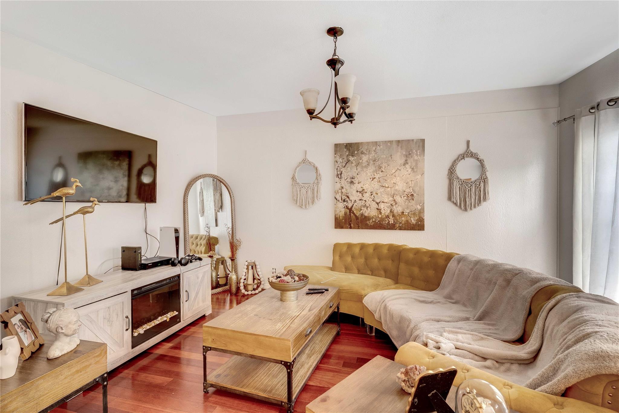 Property Photo: 2268 Homer Avenue NY 10473