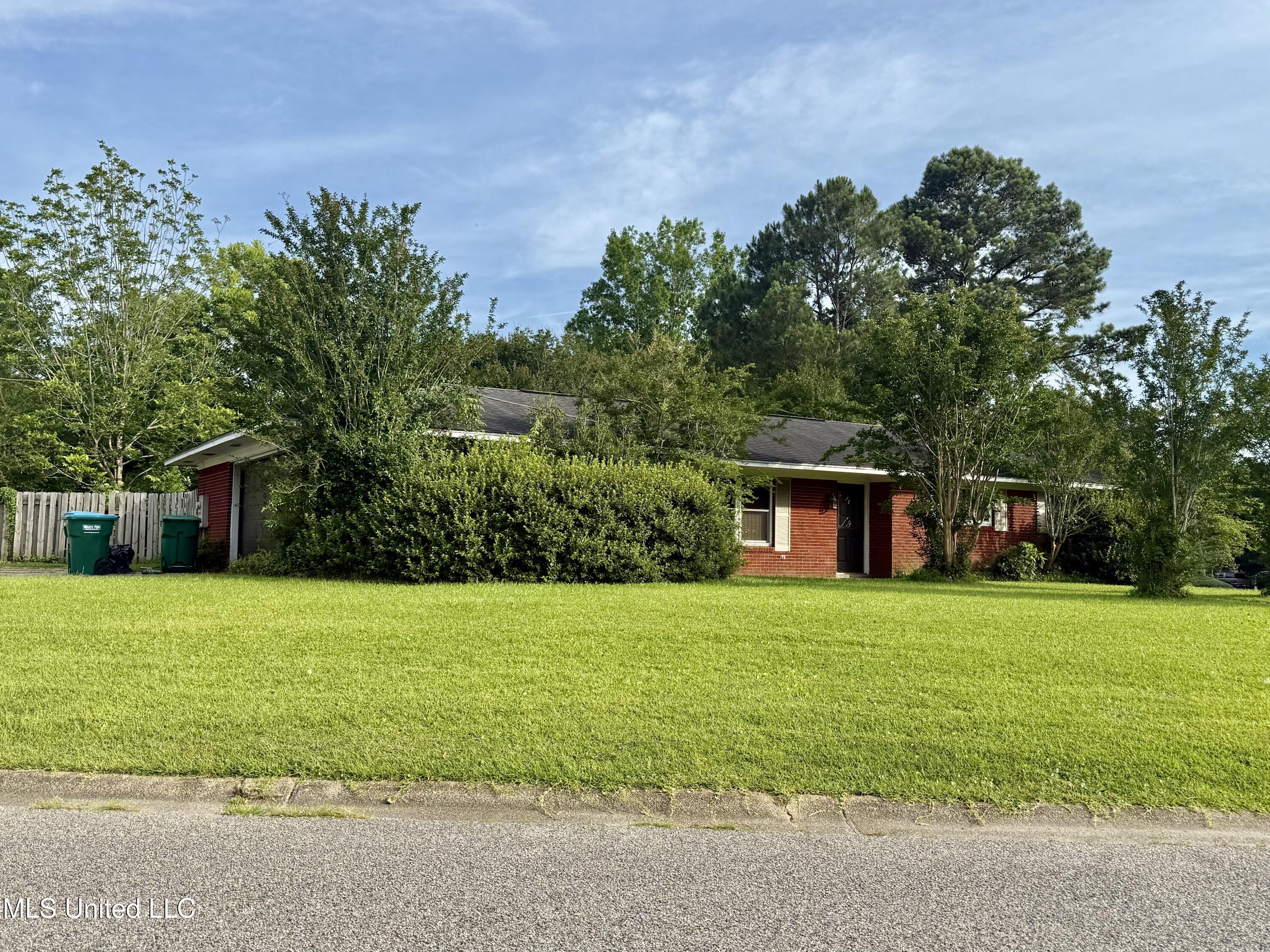 Property Photo: 15449 Mimosa Drive MS 39503