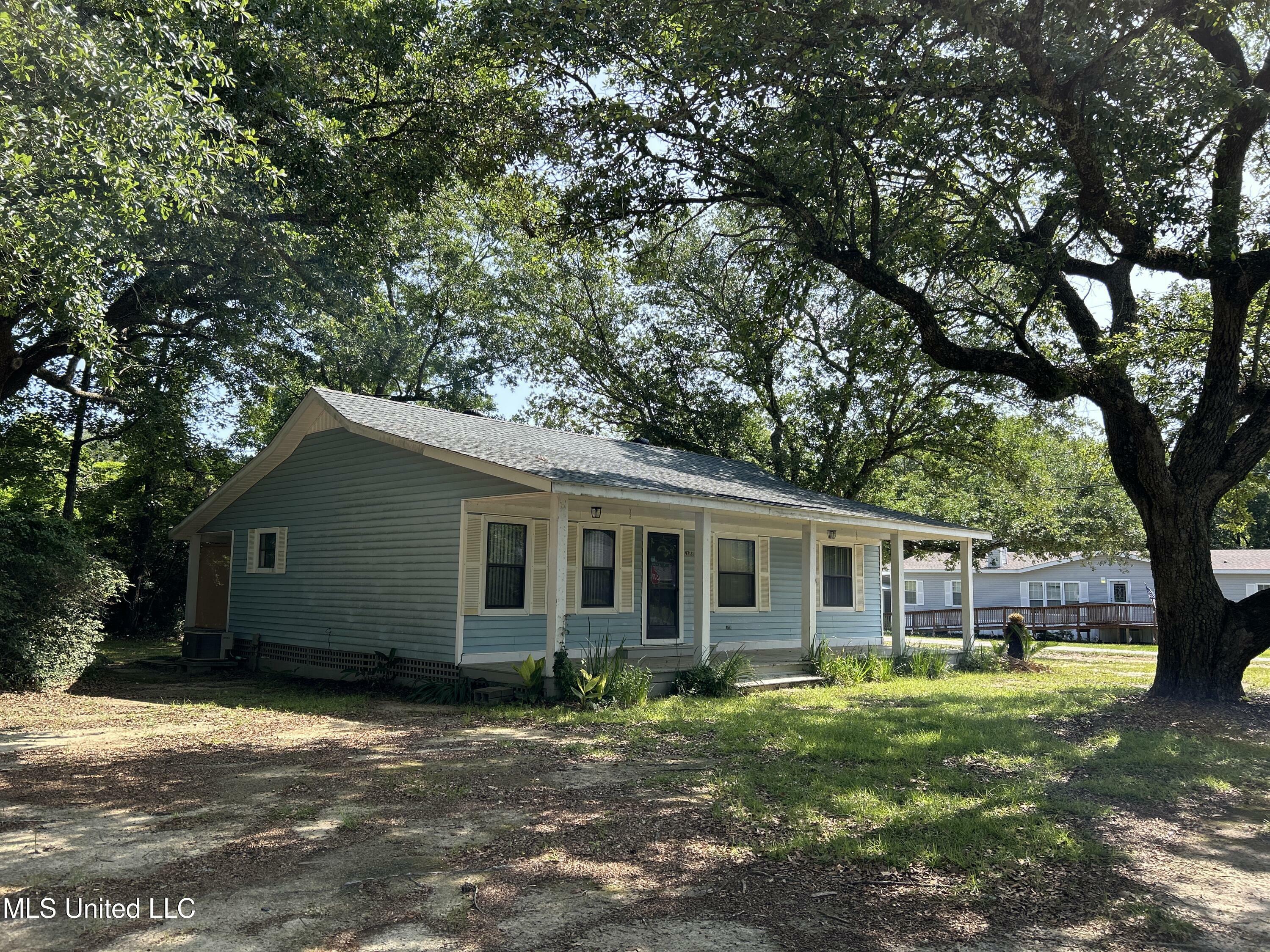 Property Photo: 97131 Kapalama Drive MS 39525