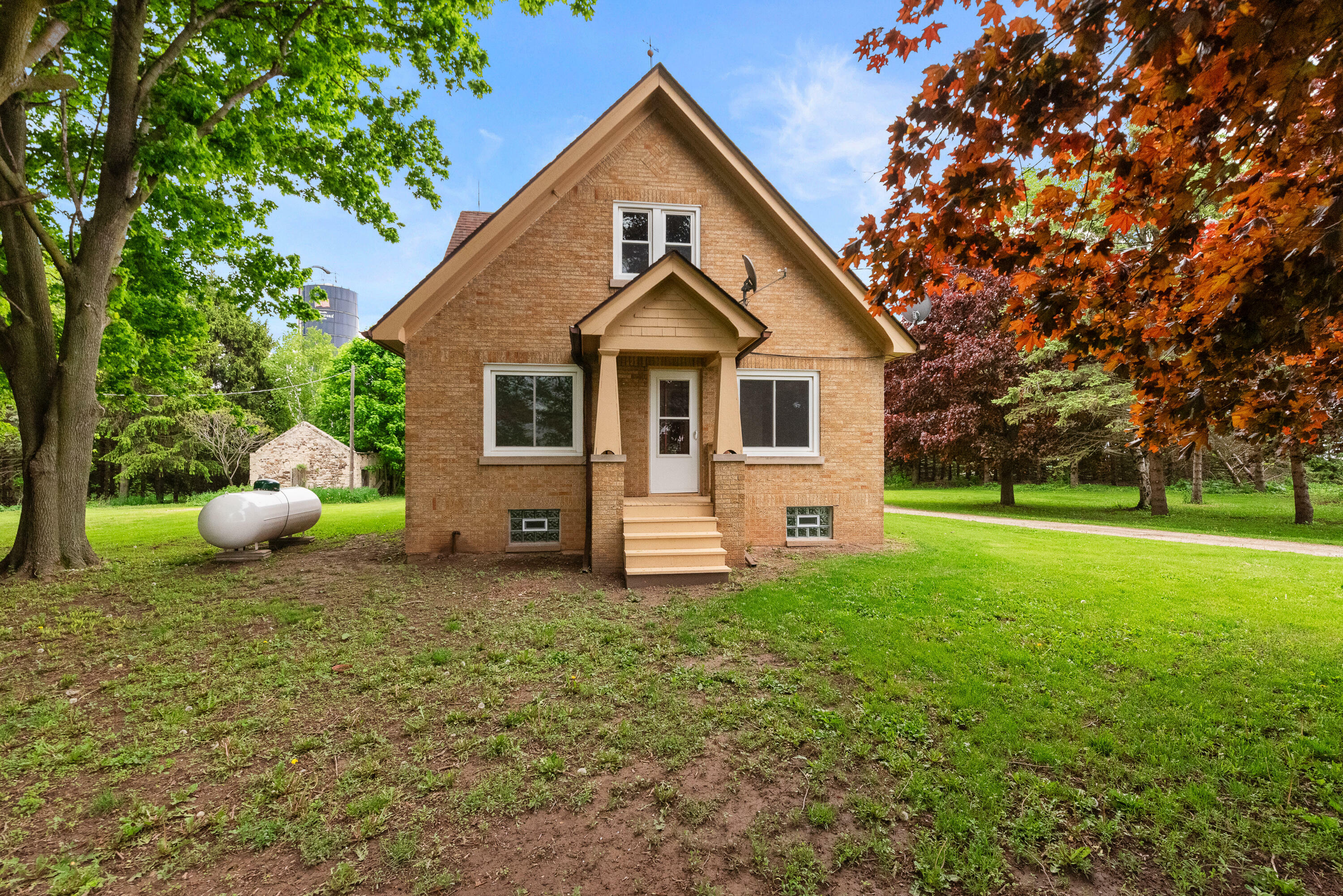 Property Photo: 4438 County Road H - WI 53074