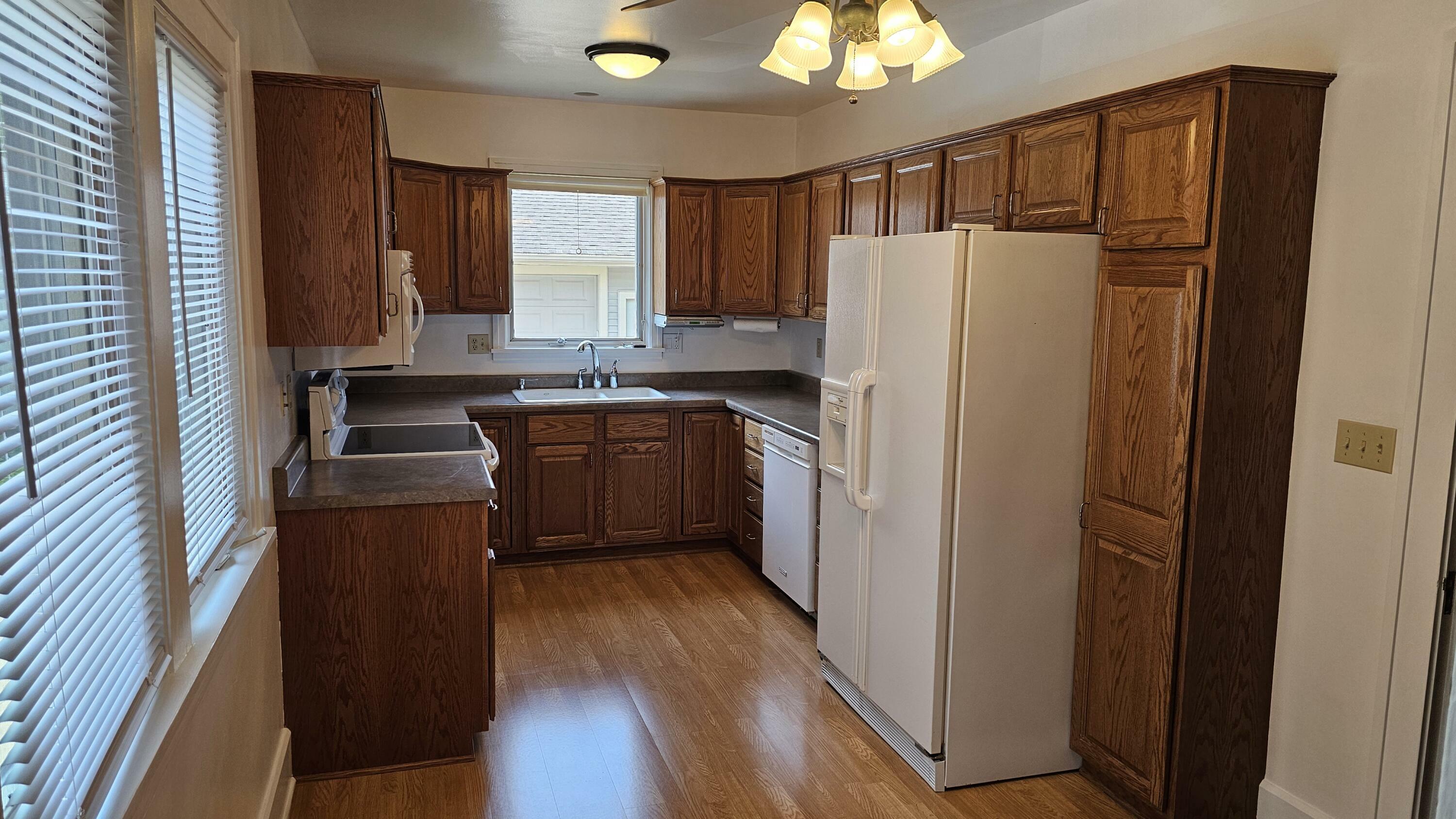 Property Photo: 1320 Monroe Ave WI 53405