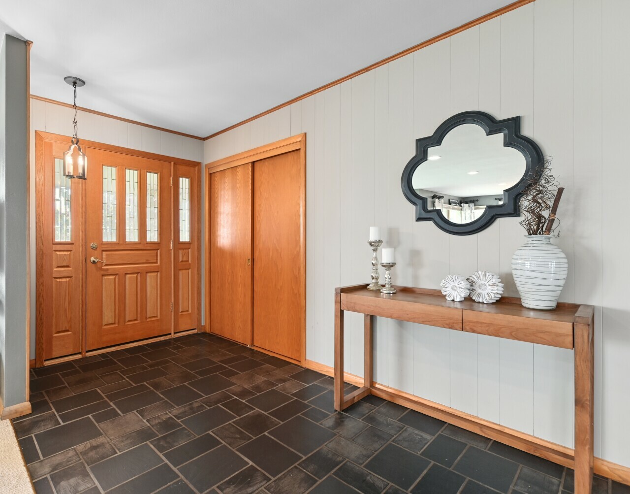 Property Photo: N112w19702 Mequon Rd WI 53022
