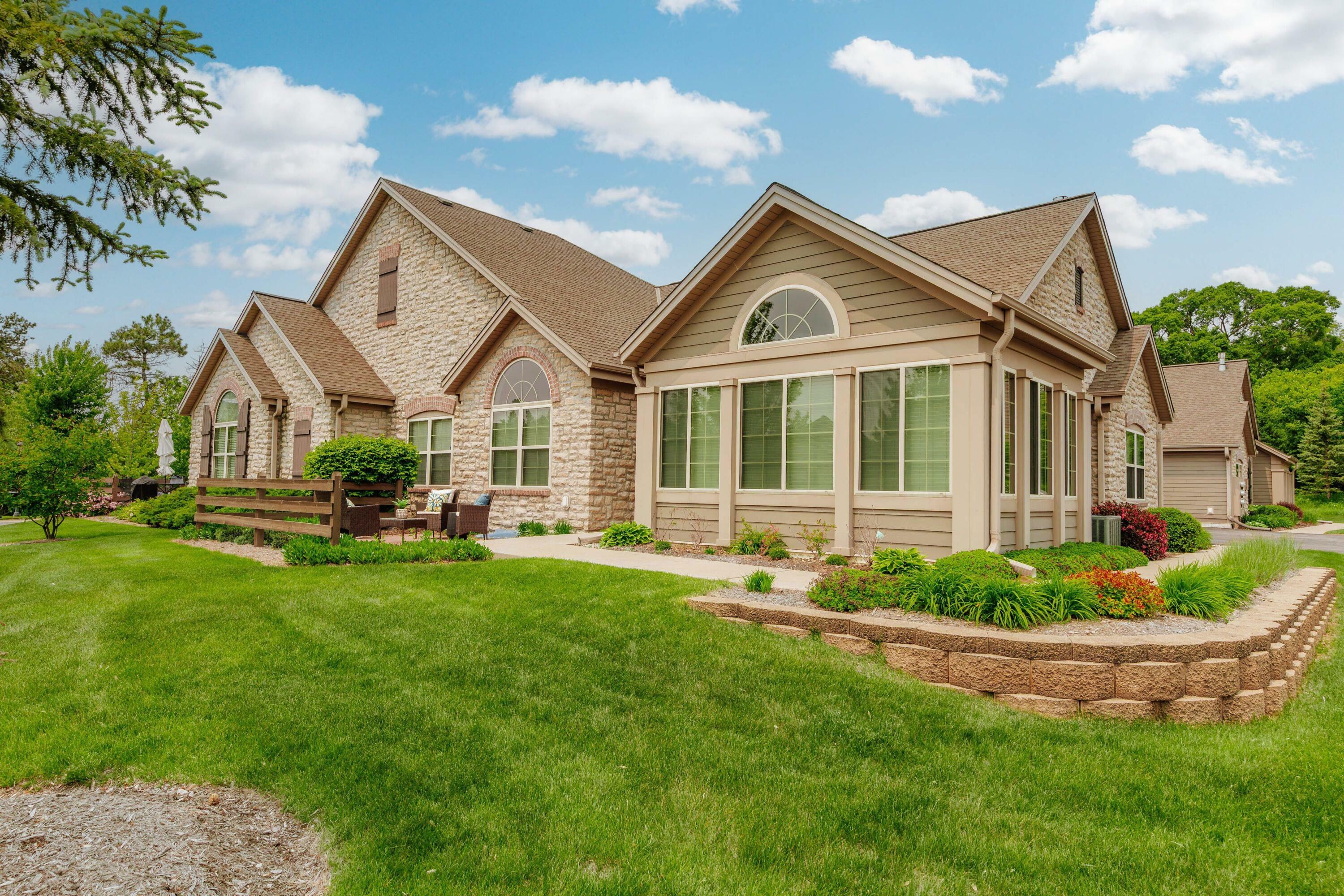 Property Photo: 15370 Huff Way WI 53005