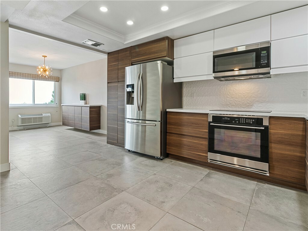 Property Photo:  4026 Calle Sonora Este 2F  CA 92637 